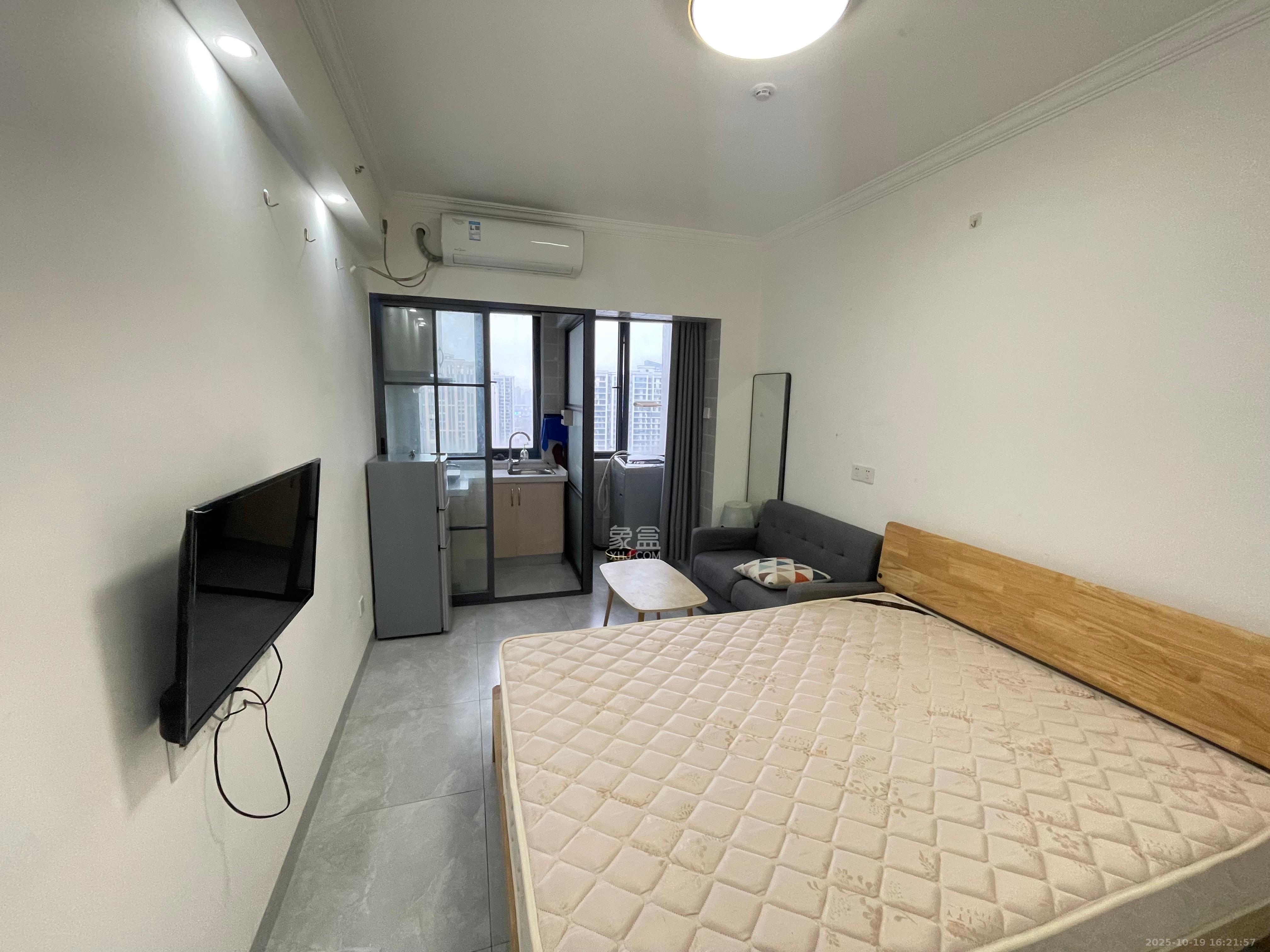 欧亚达国际广场 1室1厅1卫 1400.0元/月 欧亚达国际广场 1室1厅1卫 1400.0元/月室内图