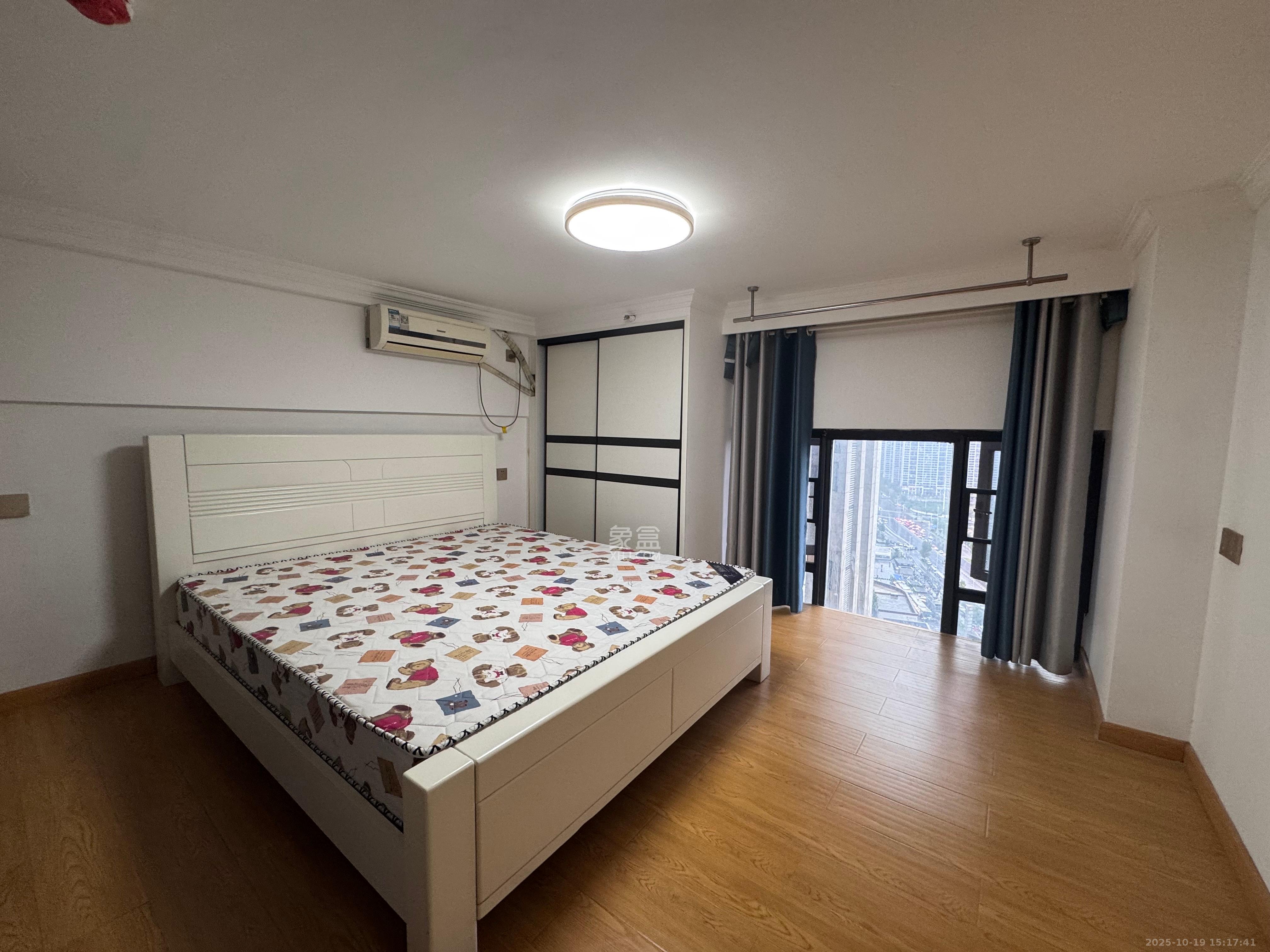 嘉宇银杉(嘉宇西苑) 1室0厅0卫 1600.0元/月 嘉宇银杉(嘉宇西苑) 1室0厅0卫 1600.0元/月室内图