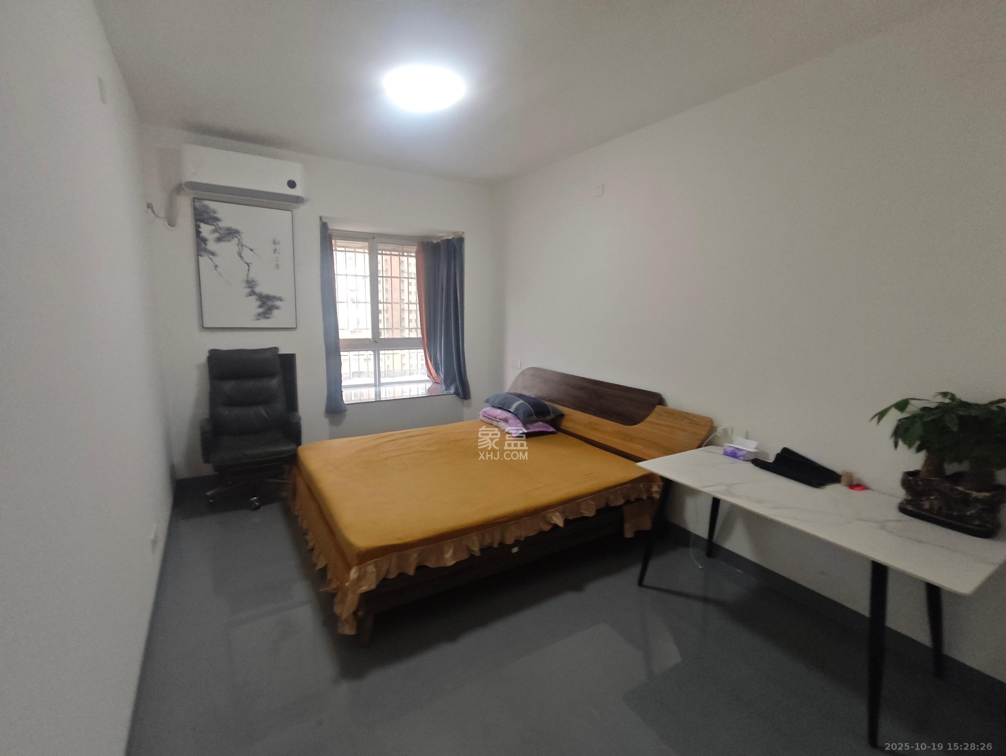 中房F联邦  1室2厅2卫    2300.0元/月 中房F联邦  1室2厅2卫    2300.0元/月