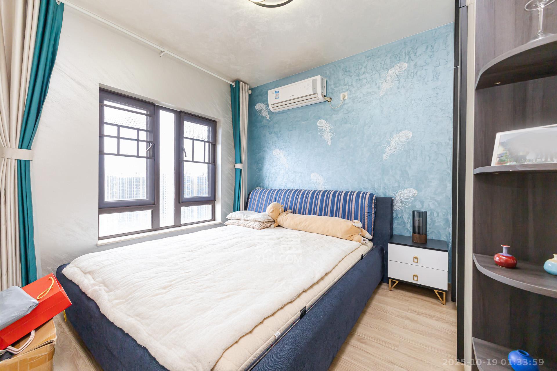 时代倾城五期  4室2厅2卫    110.0万 时代倾城五期  4室2厅2卫    110.0万卧室