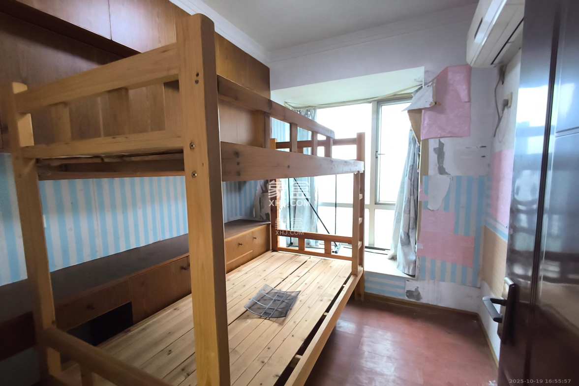 凯通国际城(凯通朝庭)  3室2厅1卫    1600.0元/月 凯通国际城(凯通朝庭)  3室2厅1卫    1600.0元/月室内图