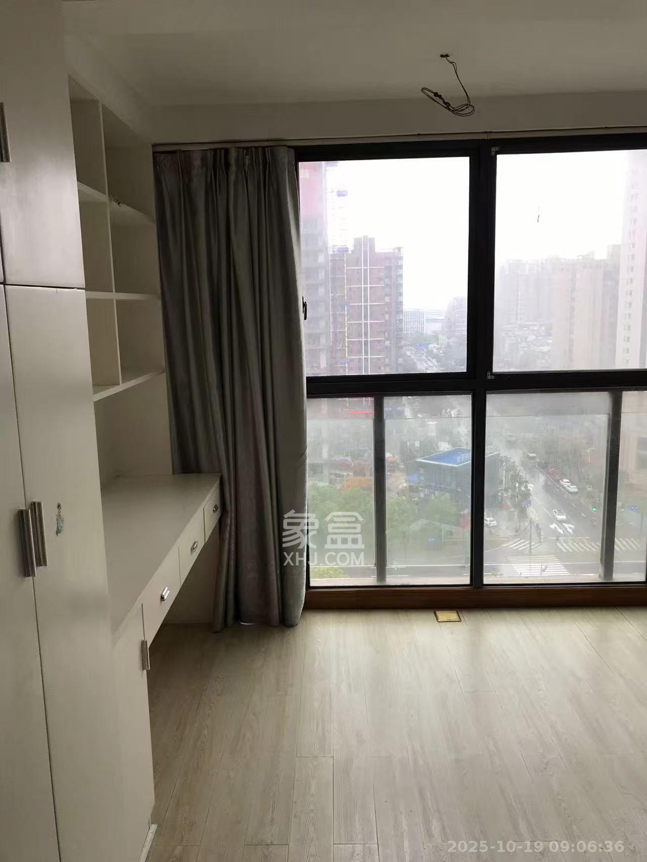 恒基凯旋门一二期  2室1厅1卫    2000.0元/月 恒基凯旋门一二期  2室1厅1卫    2000.0元/月室内图