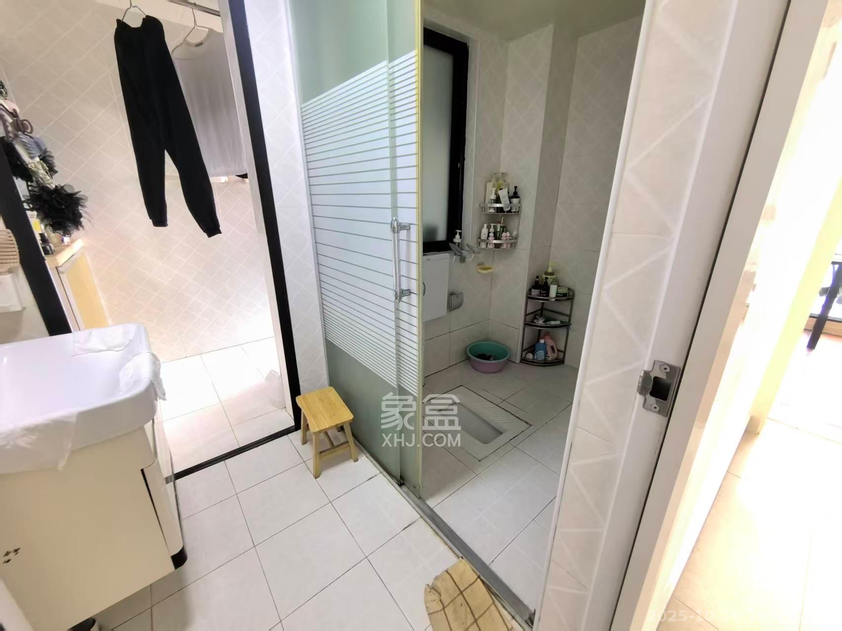 阿普阿布  3室2厅1卫    2500.0元/月 阿普阿布  3室2厅1卫    2500.0元/月室内图