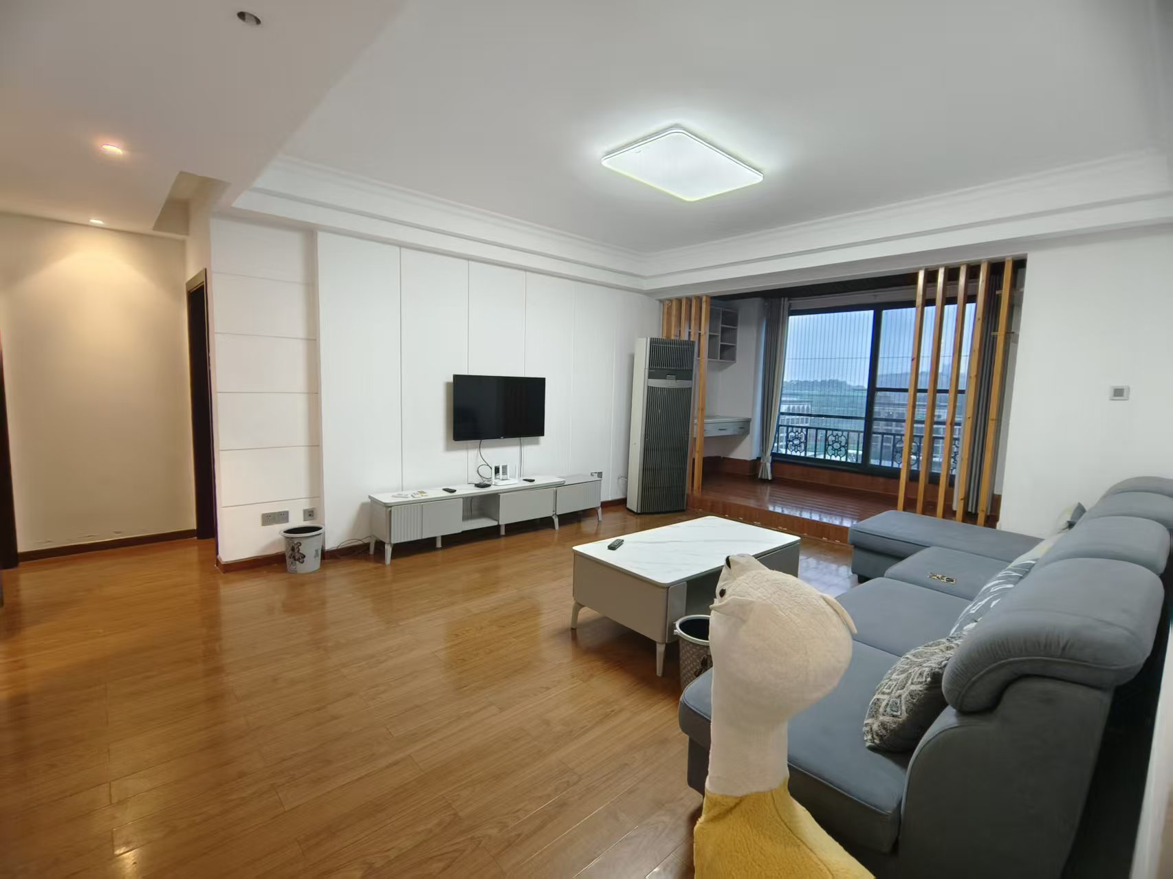 中核缇香名苑 3室2厅2卫 2200.0元/月 中核缇香名苑 3室2厅2卫 2200.0元/月室内图