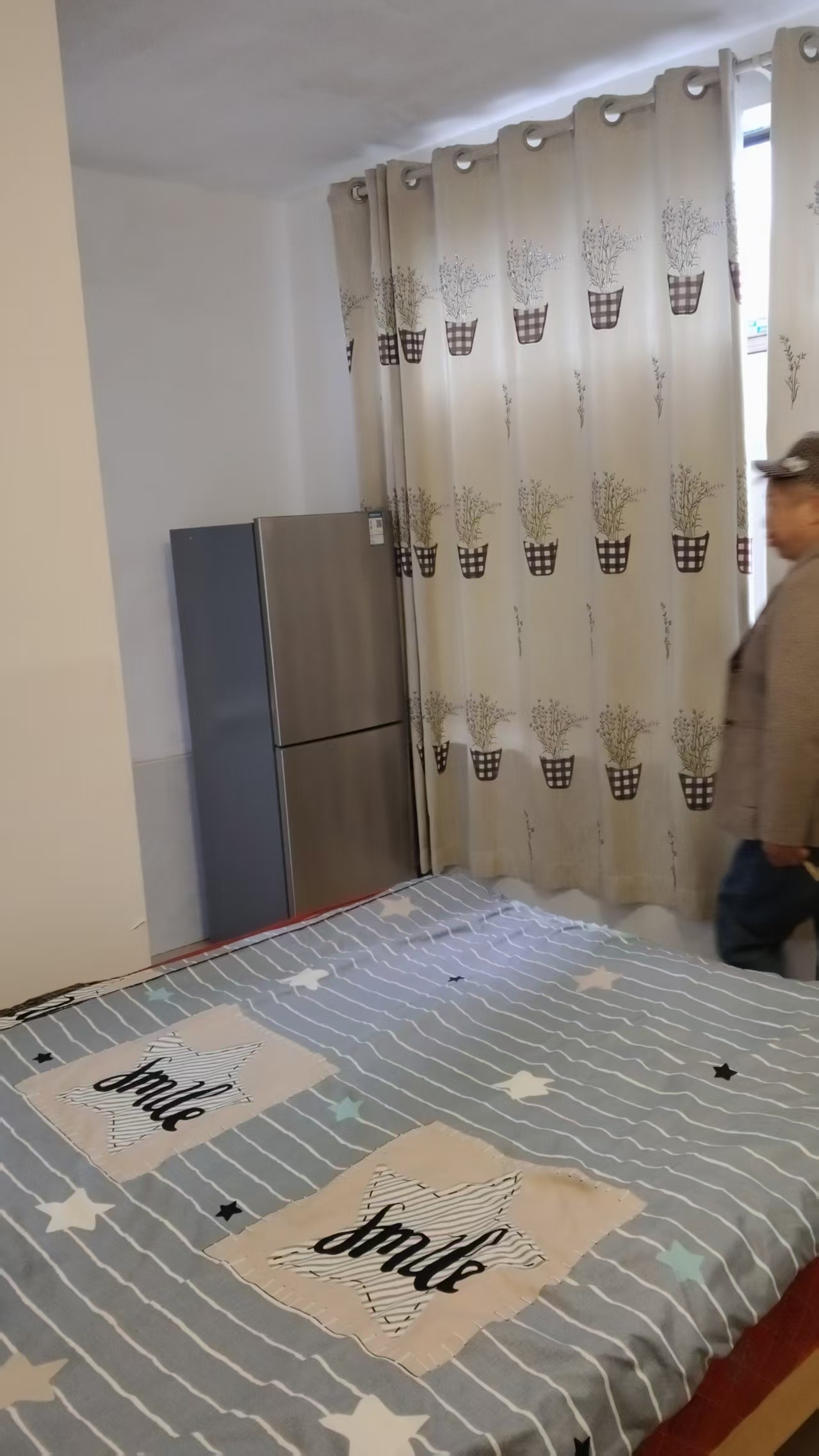 家和兴苑  1室1厅1卫    750.0元/月 家和兴苑  1室1厅1卫    750.0元/月室内图