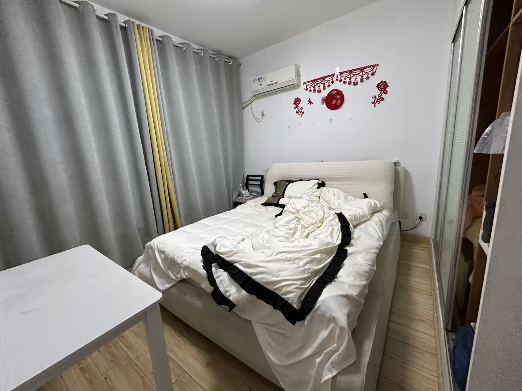 城市风景 2室2厅1卫 42.8万 城市风景 2室2厅1卫 42.8万室内图