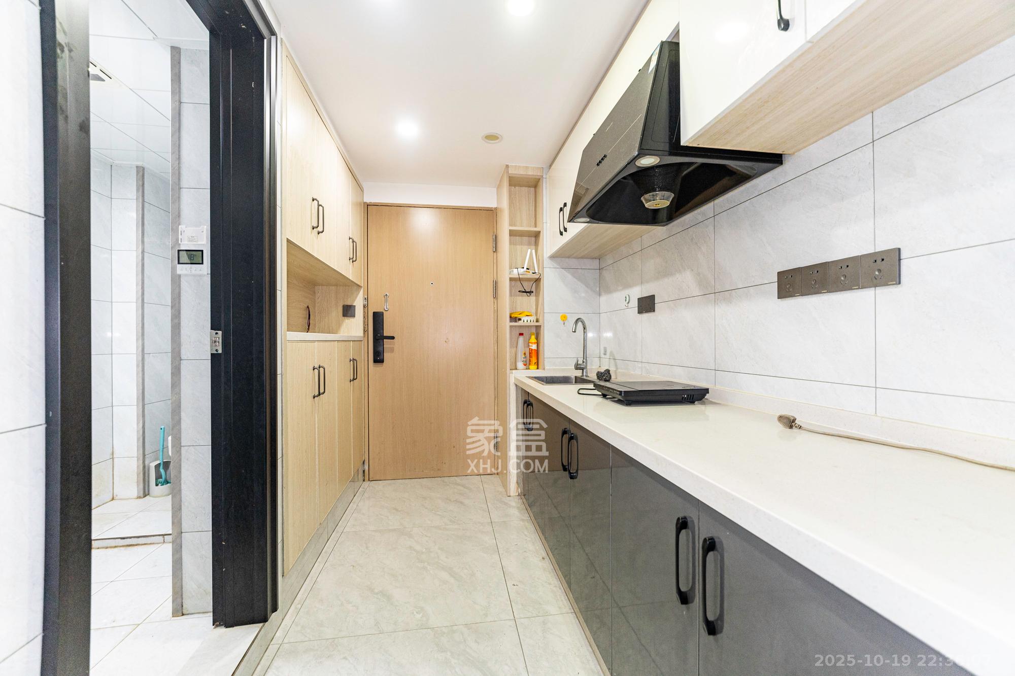 海伦春天 2室1厅1卫 32.0万 海伦春天 2室1厅1卫 32.0万厨房