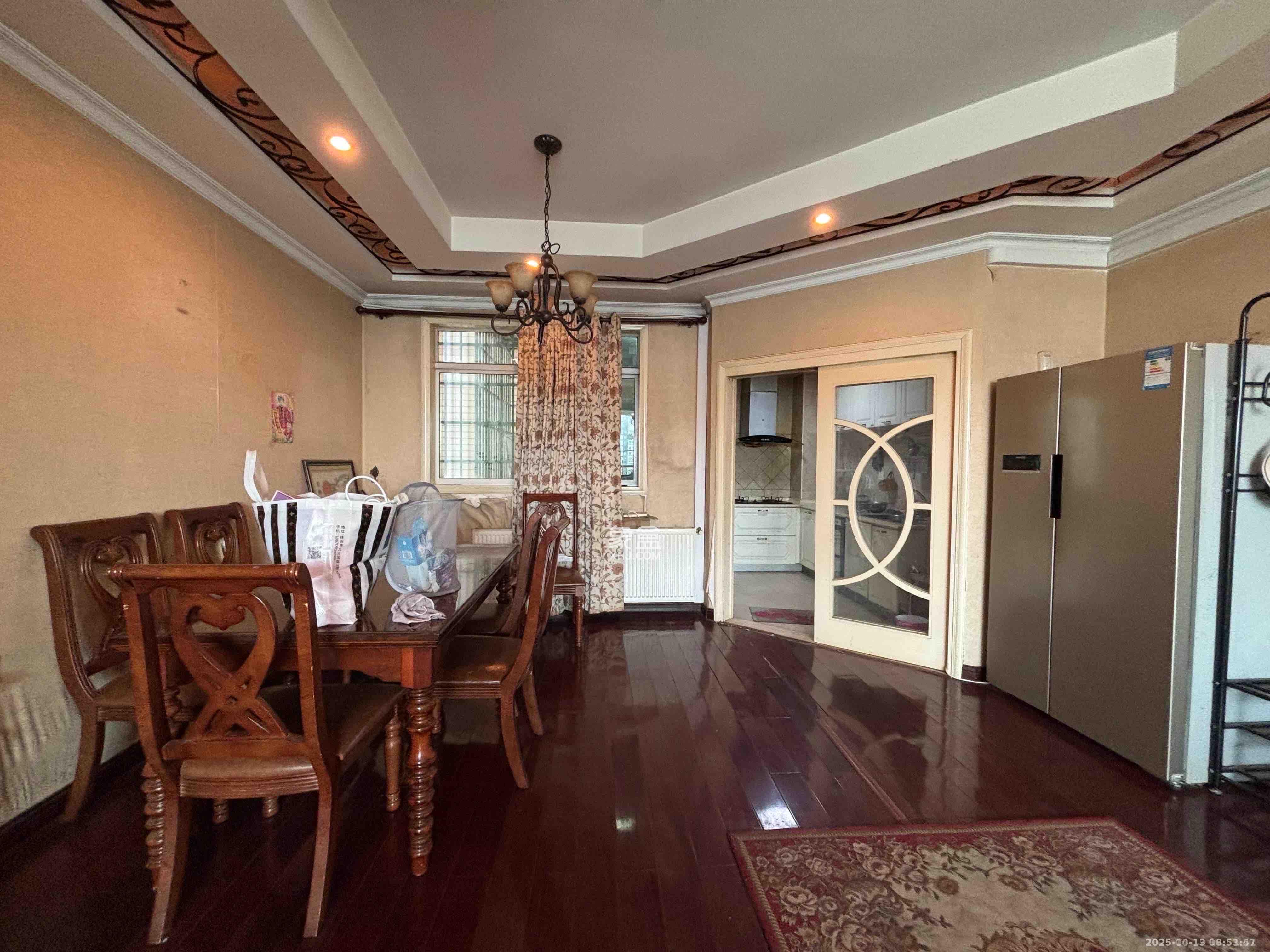 名都花园 3室2厅1卫 2500.0元/月 名都花园 3室2厅1卫 2500.0元/月室内图