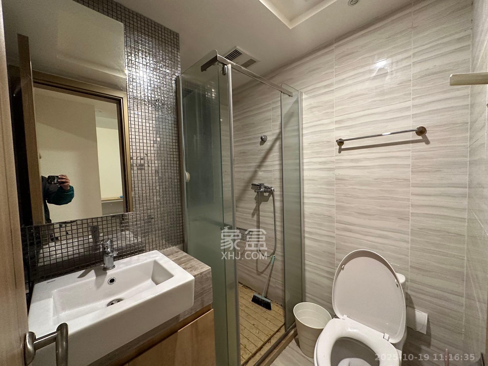 恒大上林苑 1室1厅1卫 2000.0元/月 恒大上林苑 1室1厅1卫 2000.0元/月室内图