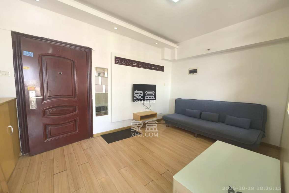 凯轩云顶  1室1厅1卫    1500.0元/月 凯轩云顶  1室1厅1卫    1500.0元/月室内图