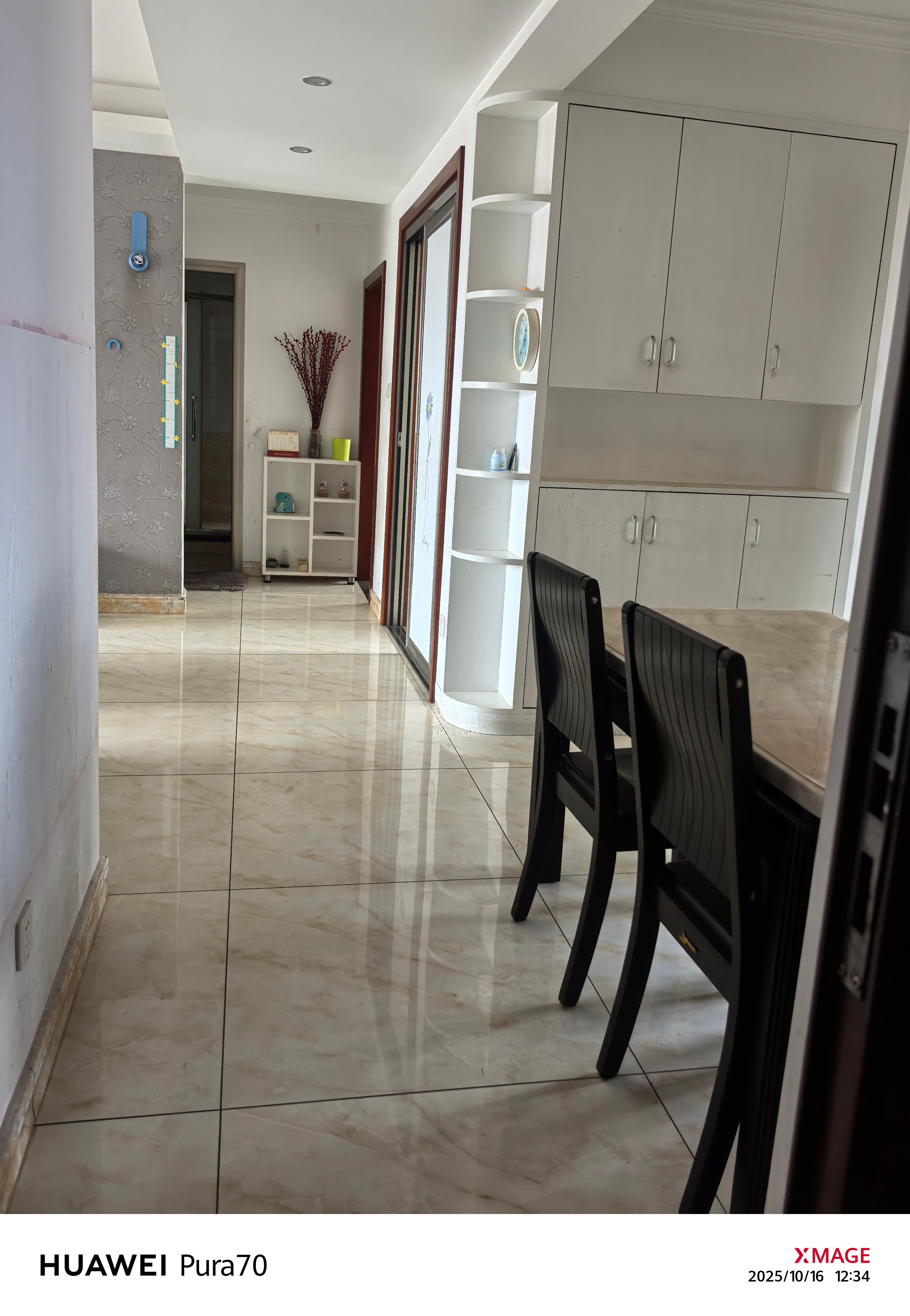 五矿万境水岸一期(万境水岸嘉苑)  1室2厅1卫    2300.0元/月 五矿万境水岸一期(万境水岸嘉苑)  1室2厅1卫    2300.0元/月室内图