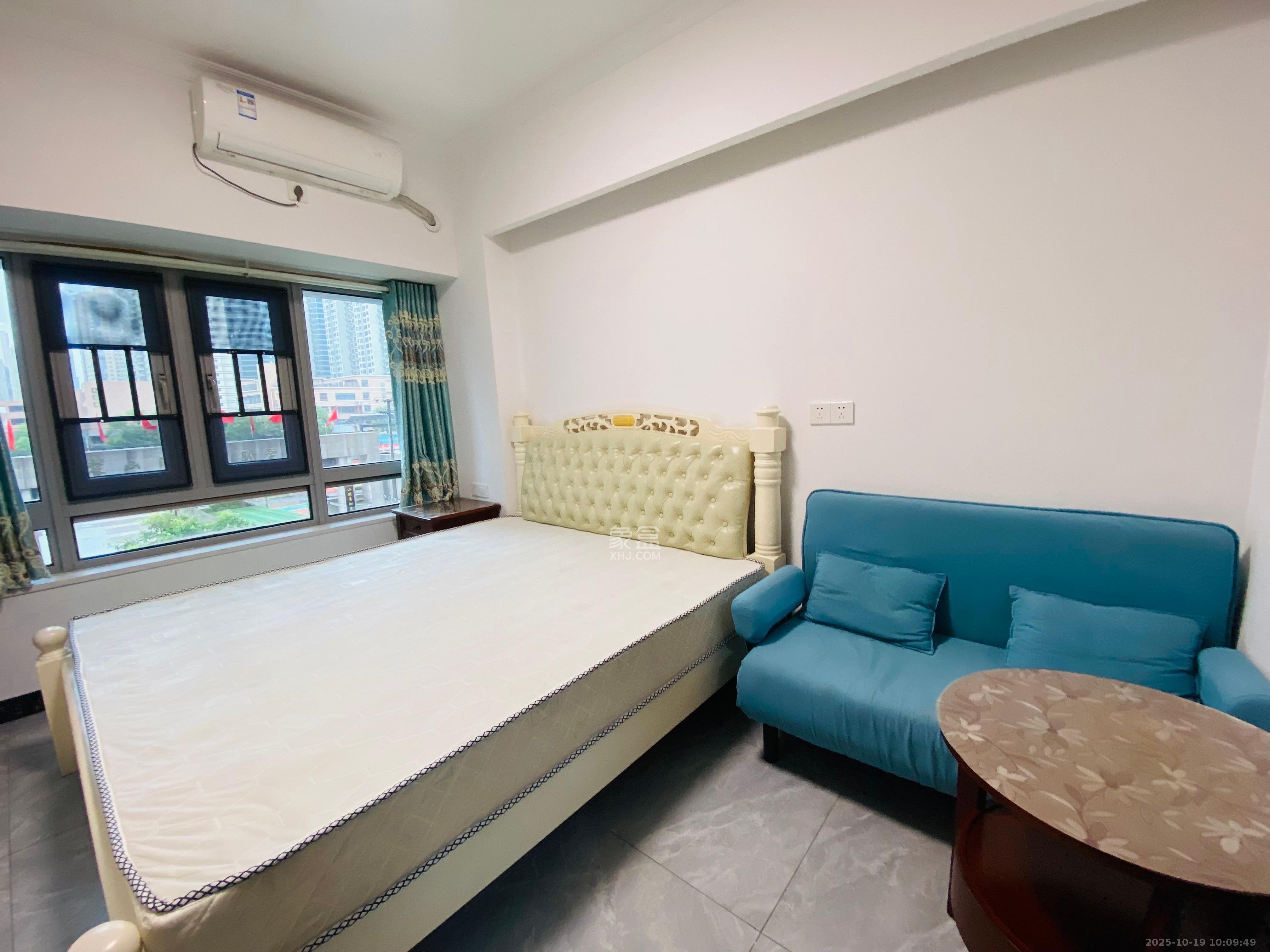 保利天禧EF区  1室1厅1卫    1800.0元/月 保利天禧EF区  1室1厅1卫    1800.0元/月室内图