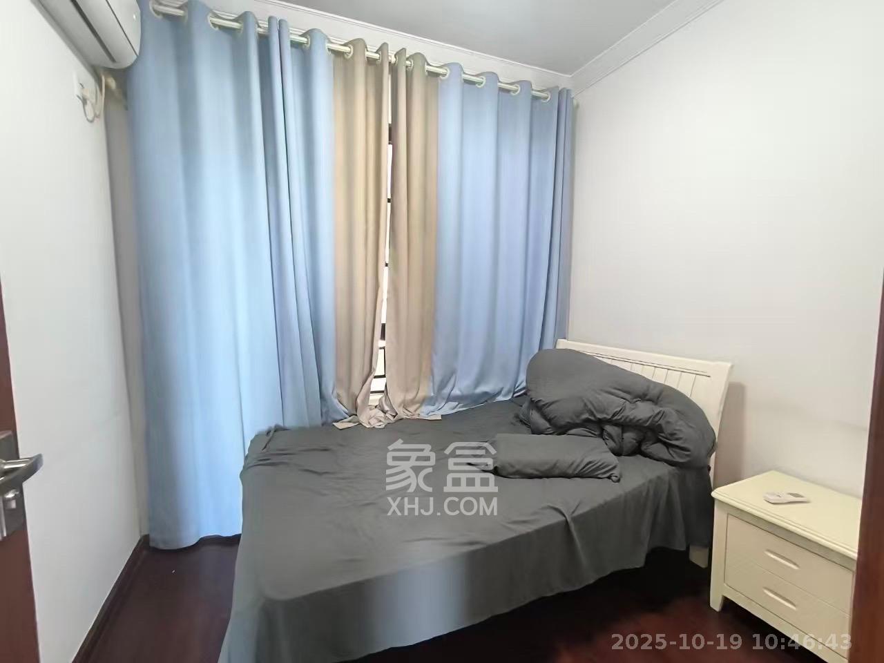 中海国际五期  3室2厅2卫    2200.0元/月 中海国际五期  3室2厅2卫    2200.0元/月室内图