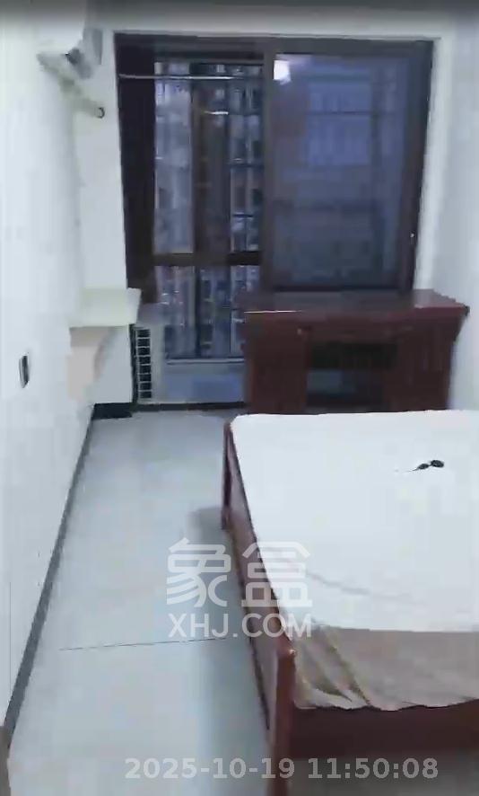 学府星城 6室1厅2卫 3120.0元/月 学府星城 6室1厅2卫 3120.0元/月室内图