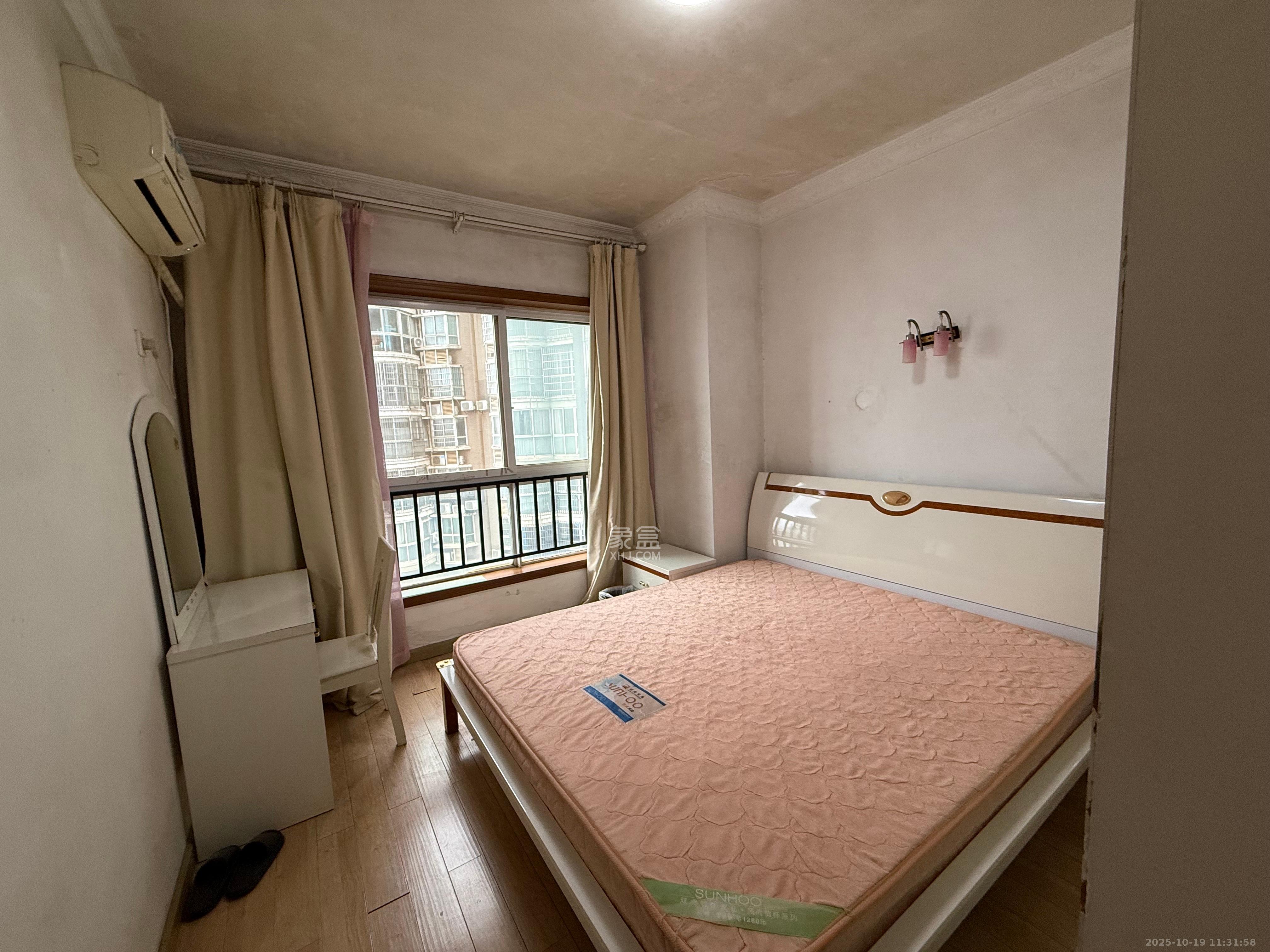 未来现代城 2室2厅1卫 1600.0元/月 未来现代城 2室2厅1卫 1600.0元/月室内图