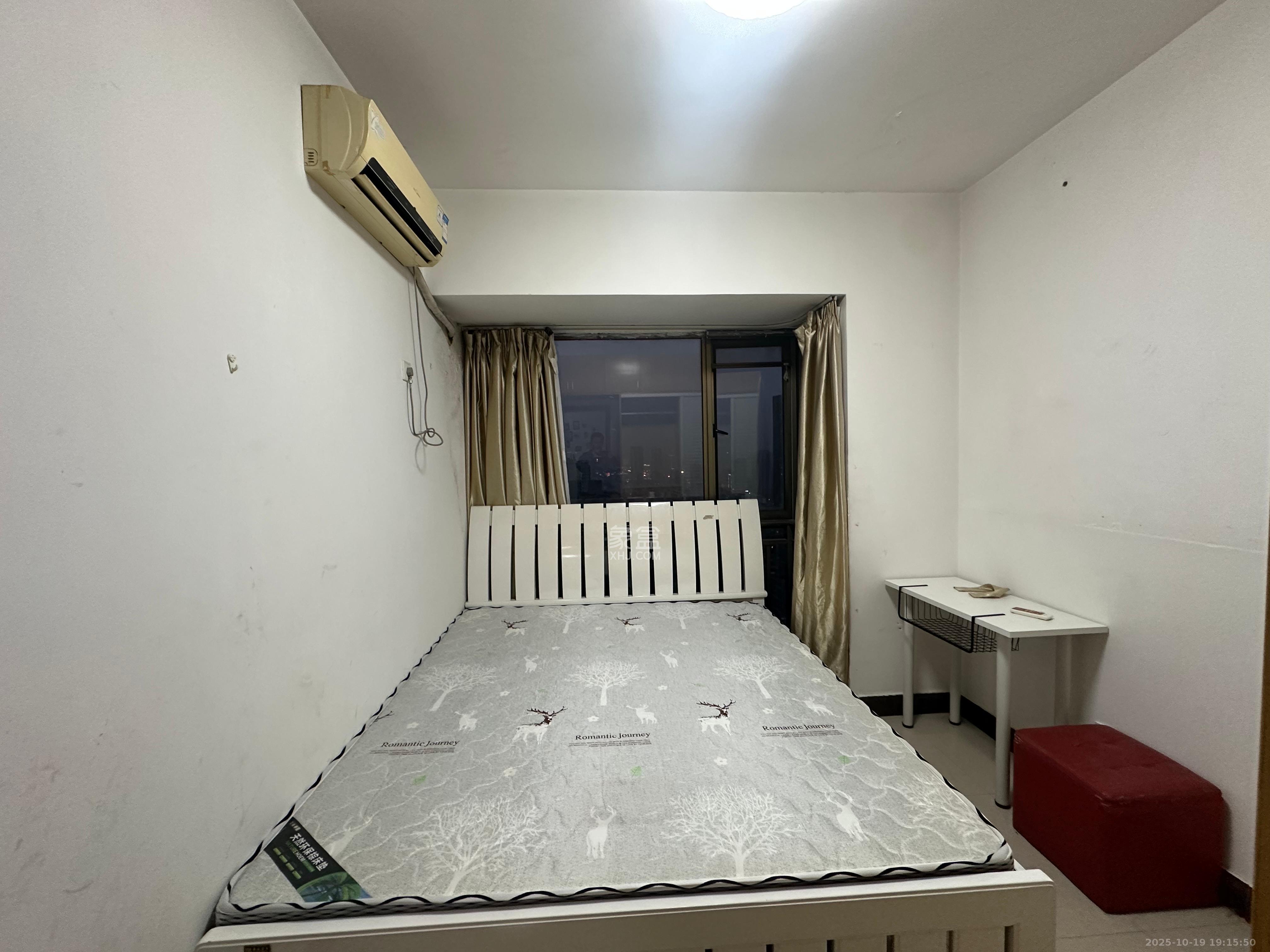 东上一品  1室0厅0卫    2600.0元/月室内图