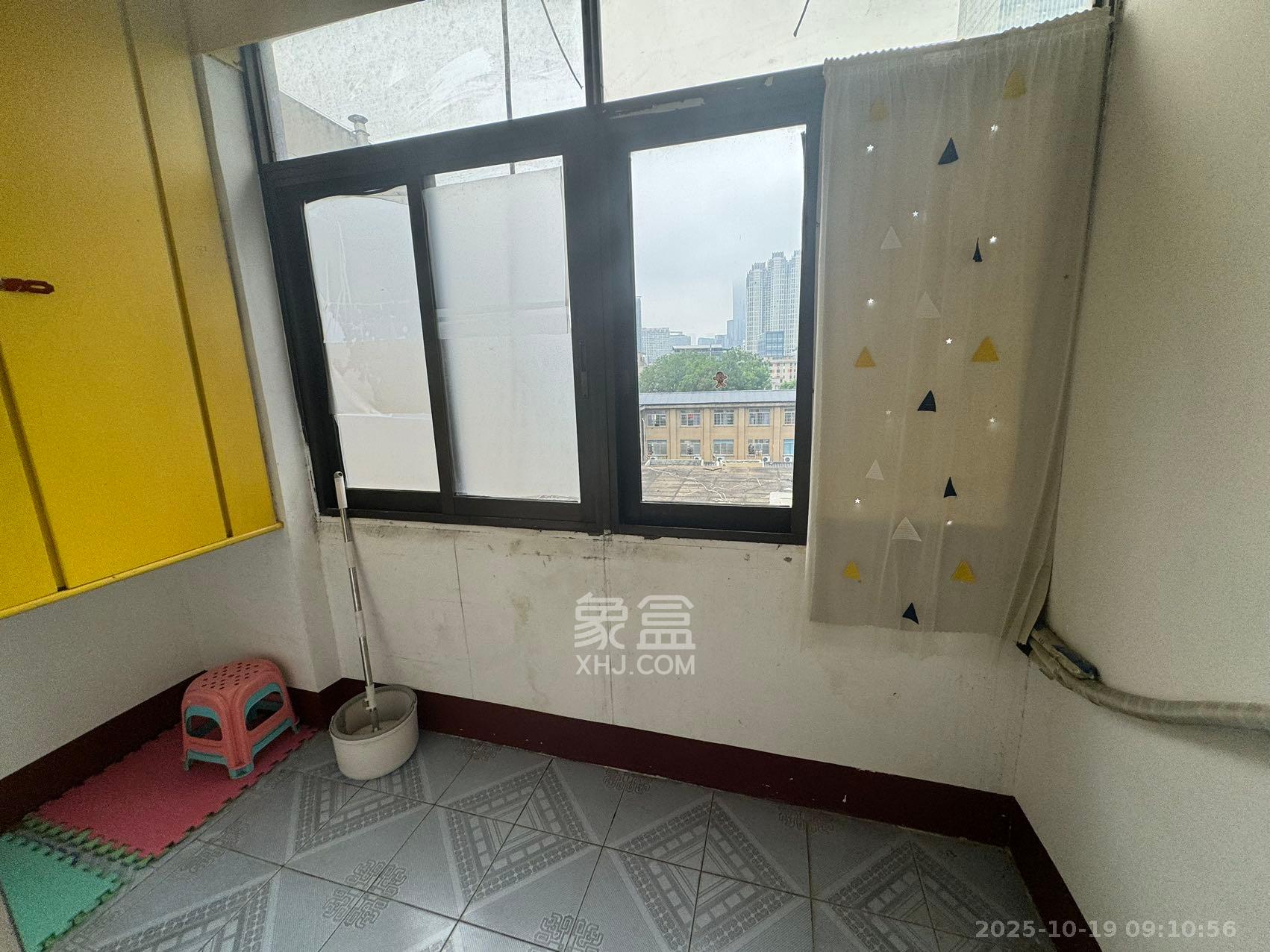 高升巷散盘 1室1厅1卫 1200.0元/月 高升巷散盘 1室1厅1卫 1200.0元/月室内图