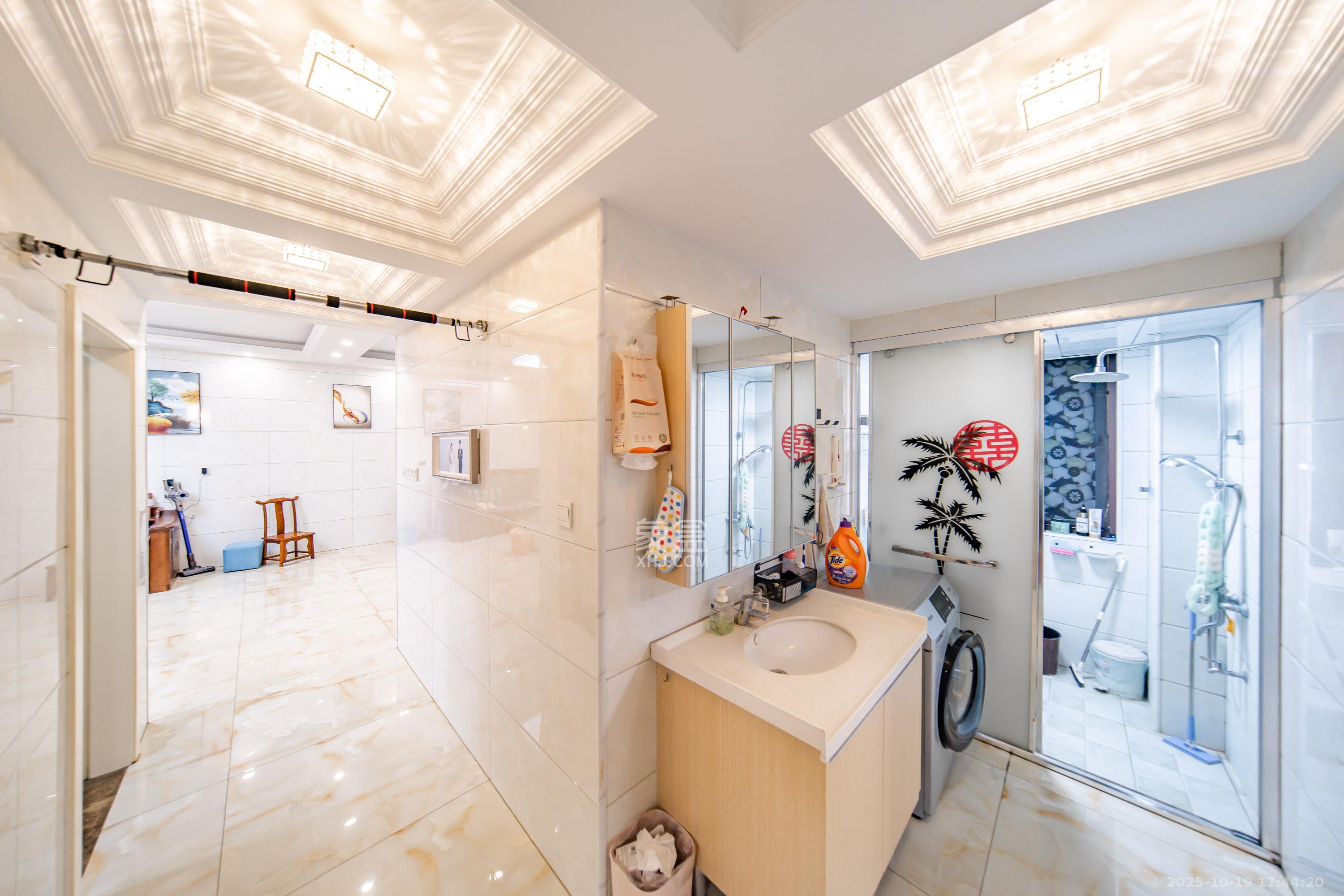 兰亭湾畔  3室2厅2卫    119.0万其他