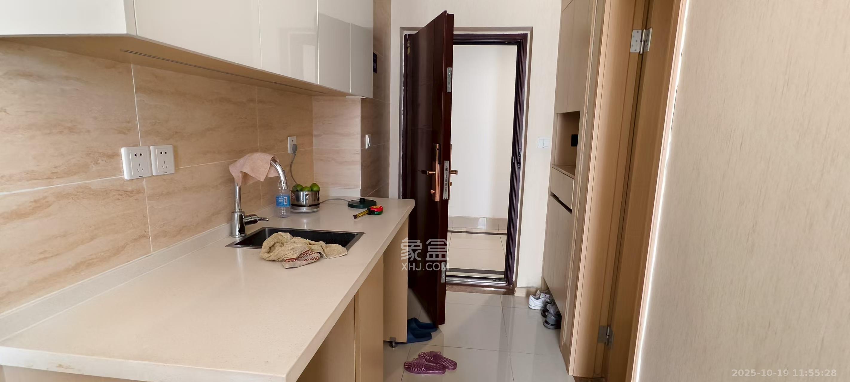 君合天玺  1室1厅1卫    1600.0元/月室内图