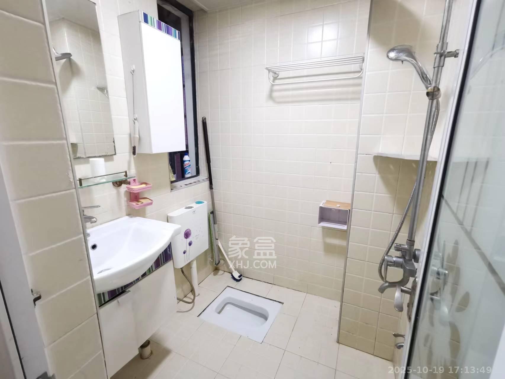 中建芙蓉工社  2室1厅1卫    1600.0元/月室内图