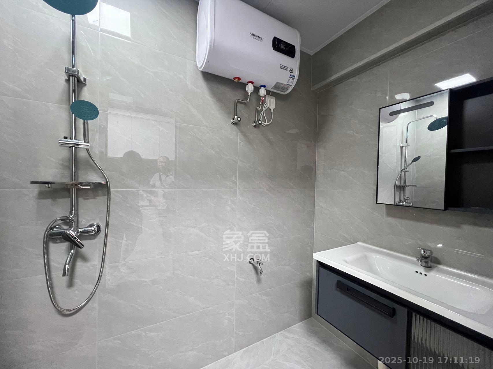 建发玖洲观澜 1室1厅1卫 1500.0元/月 建发玖洲观澜 1室1厅1卫 1500.0元/月室内图