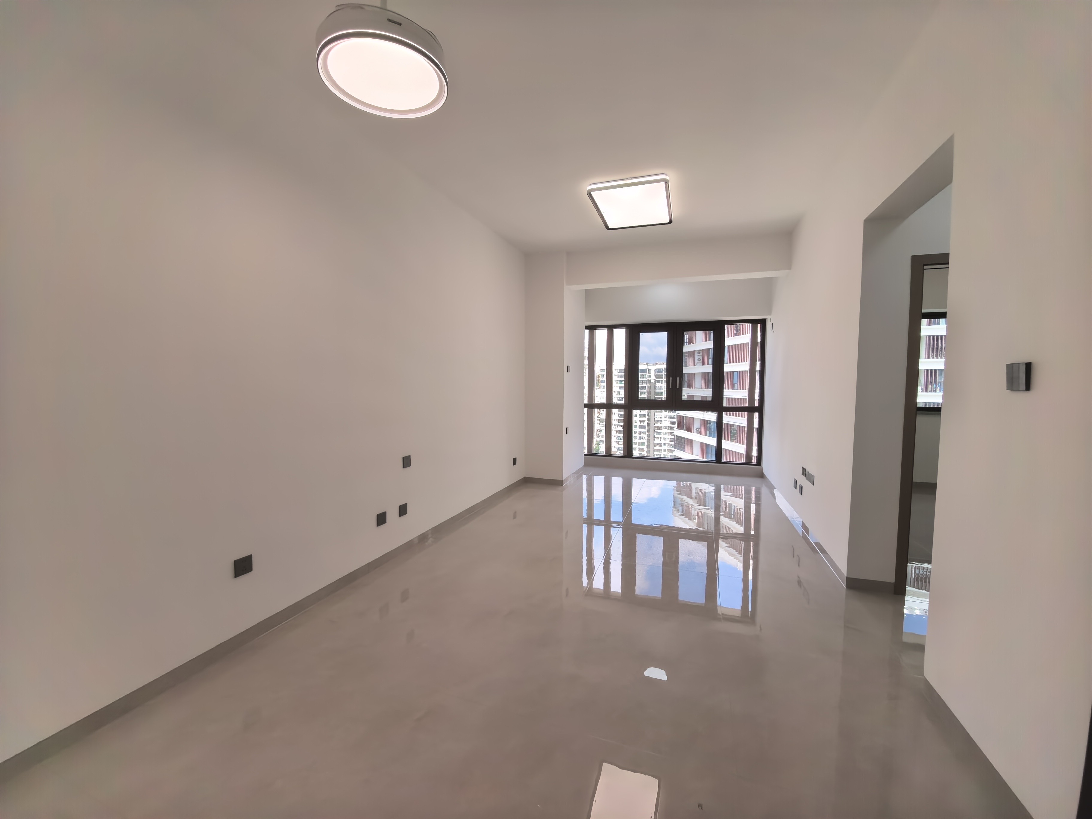 东站国际  1室1厅1卫    2300.0元/月室内图