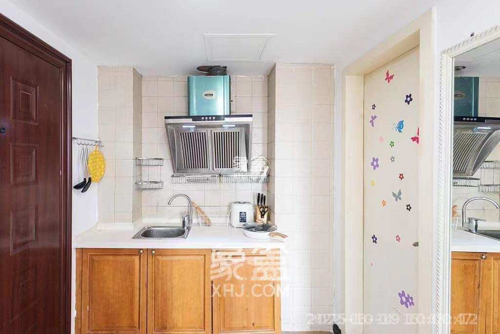 铂宫  1室1厅1卫    2200.0元/月 铂宫  1室1厅1卫    2200.0元/月室内图