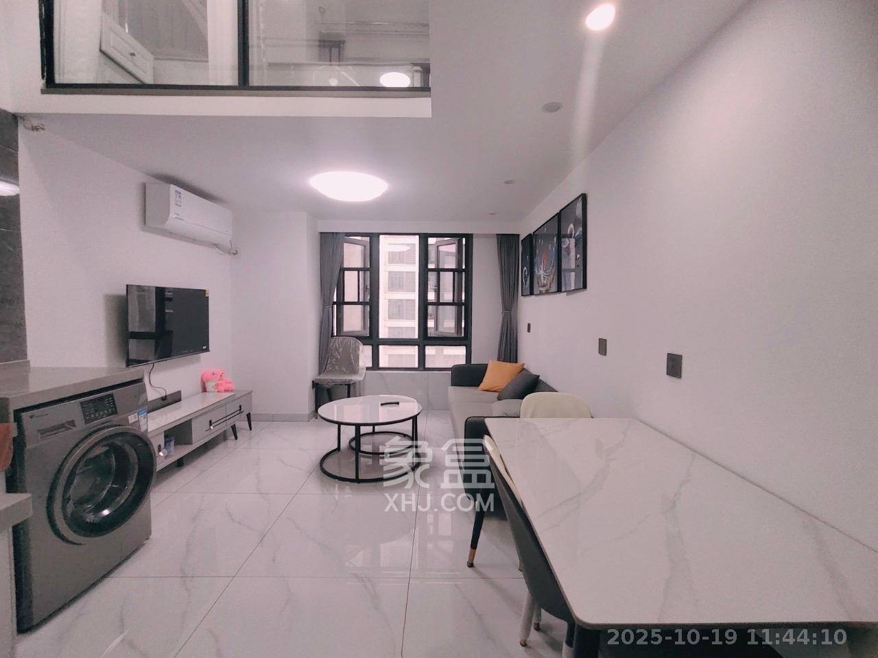 清控湖山雅居北区 2室1厅1卫 2000.0元/月 清控湖山雅居北区 2室1厅1卫 2000.0元/月室内图