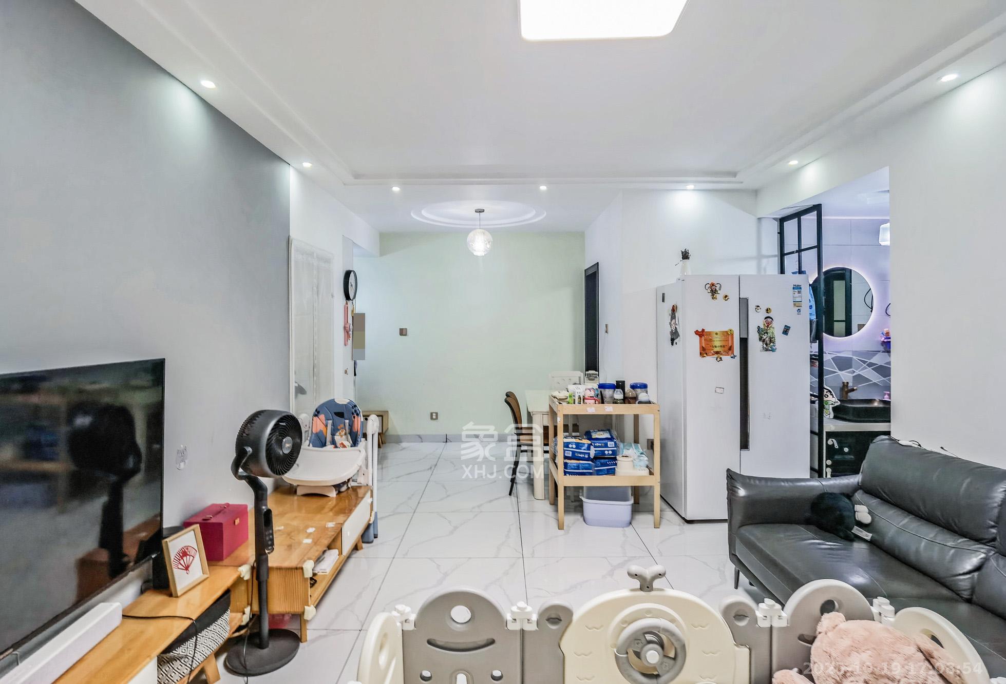 谷山乐园三期  3室2厅1卫    52.0万 谷山乐园三期  3室2厅1卫    52.0万