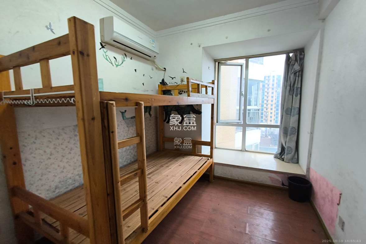 凯通国际城(凯通朝庭)  3室2厅1卫    1600.0元/月 凯通国际城(凯通朝庭)  3室2厅1卫    1600.0元/月室内图