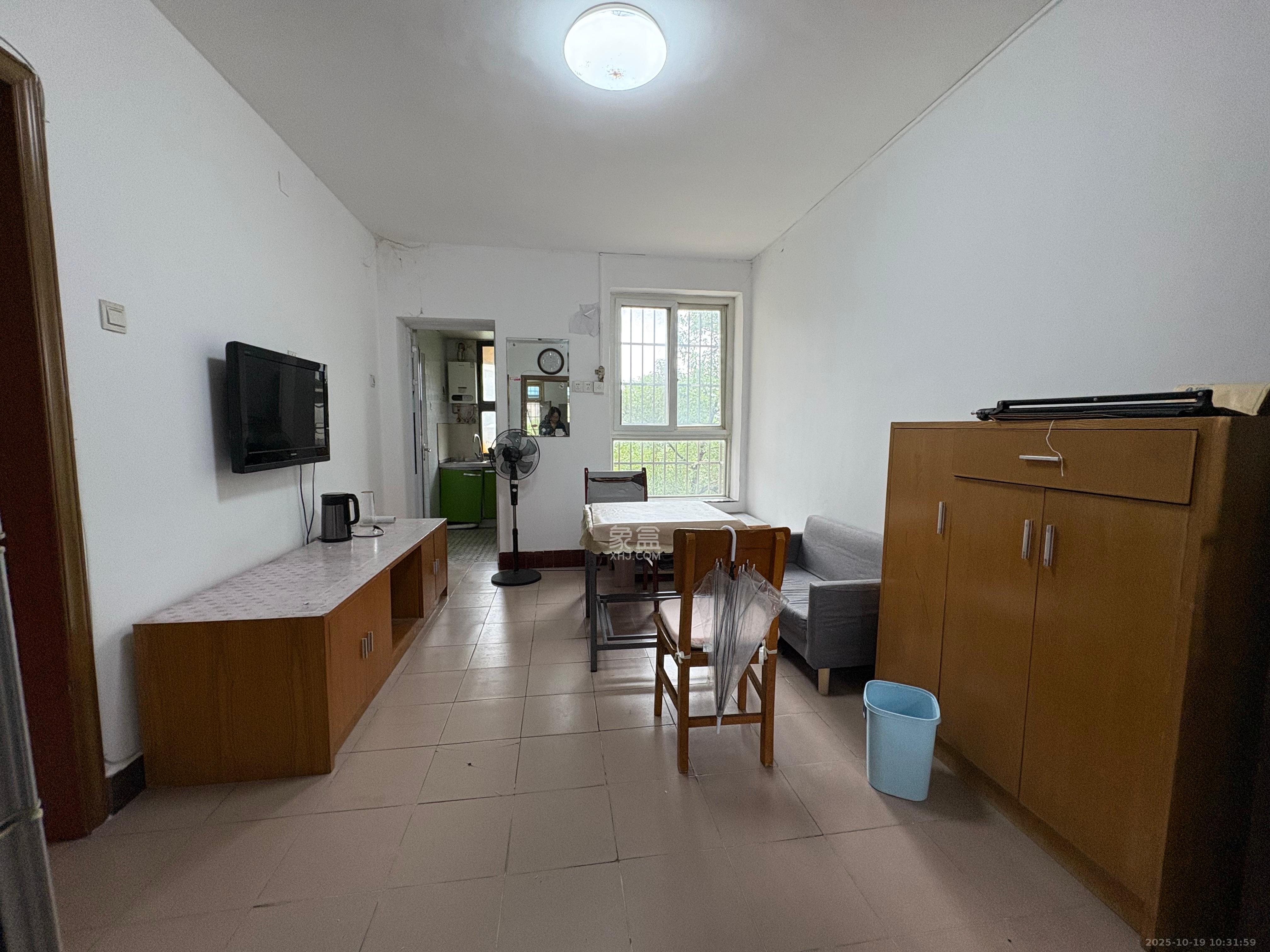 涂家冲社区（涂新小区、农商银行宿舍）  2室1厅1卫    1600.0元/月室内图