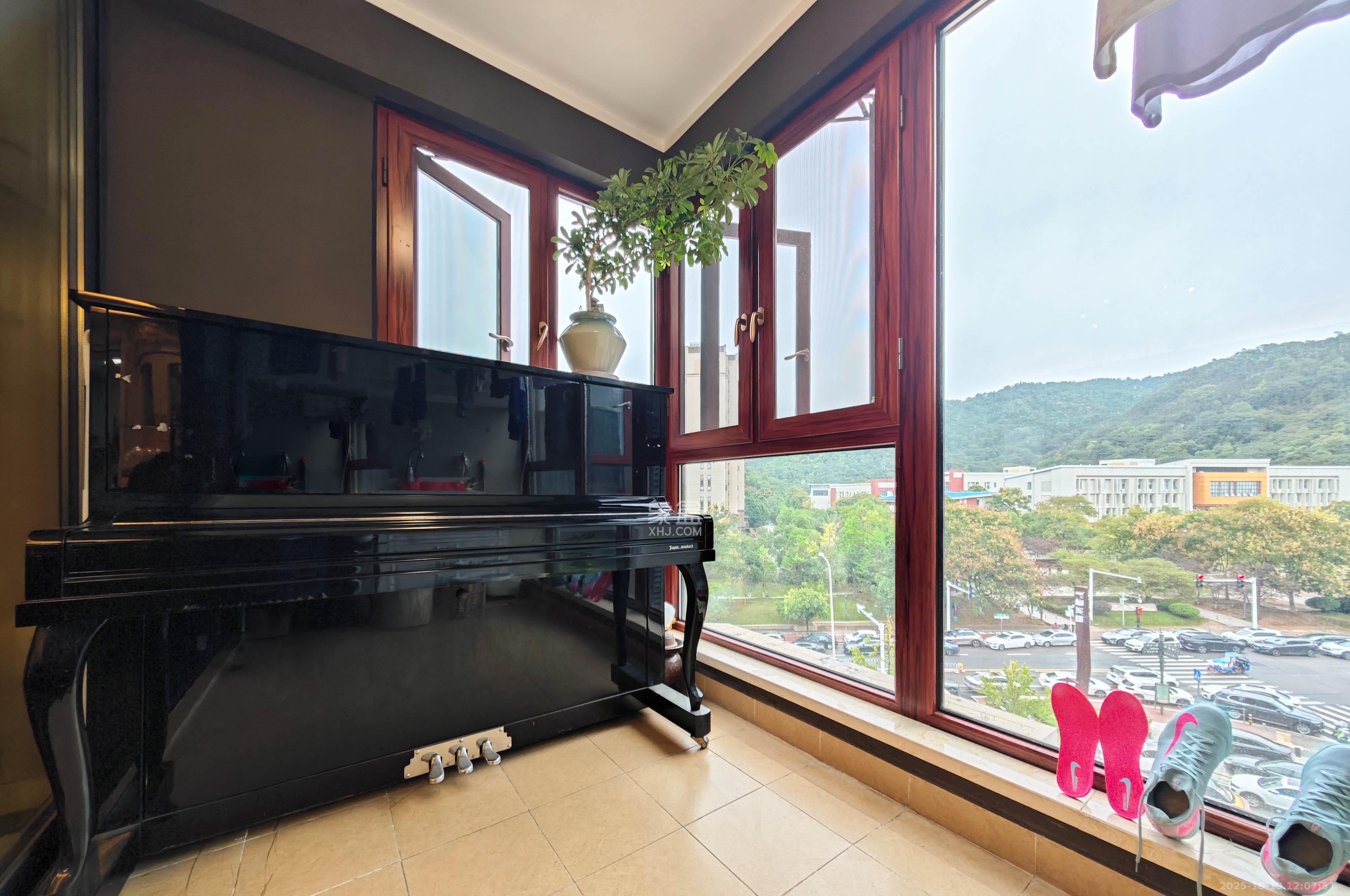 万科里梅溪郡  4室2厅2卫    258.0万 万科里梅溪郡  4室2厅2卫    258.0万其他