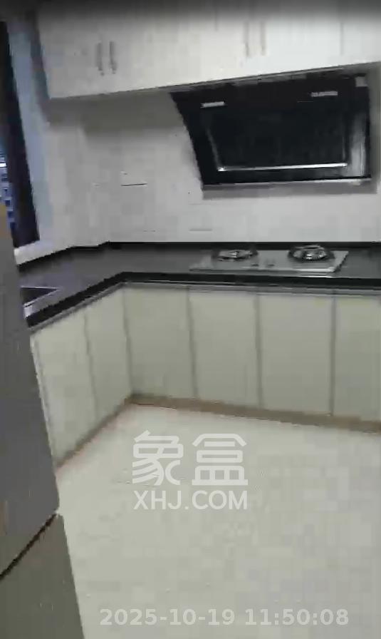 学府星城 6室1厅2卫 3120.0元/月 学府星城 6室1厅2卫 3120.0元/月室内图