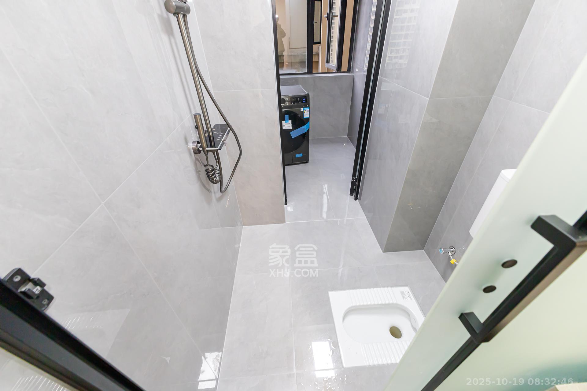 勤诚达境界城 4室2厅2卫 112.8万 勤诚达境界城 4室2厅2卫 112.8万卫生间