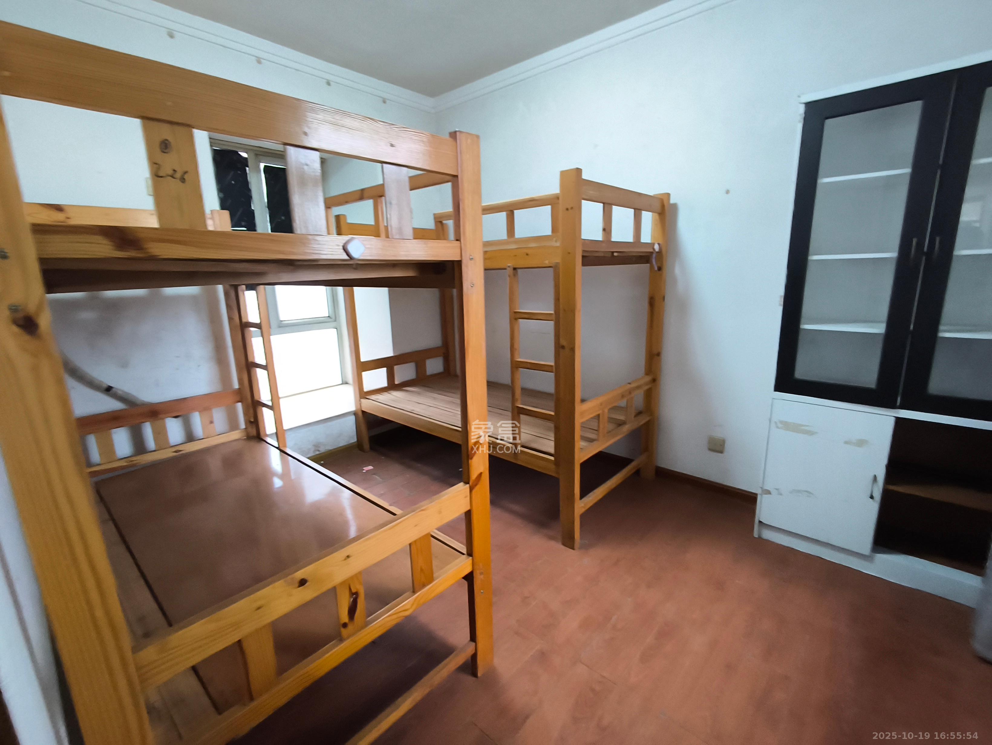 凯通国际城（凯通朝庭）  3室2厅1卫    1600.0元/月室内图