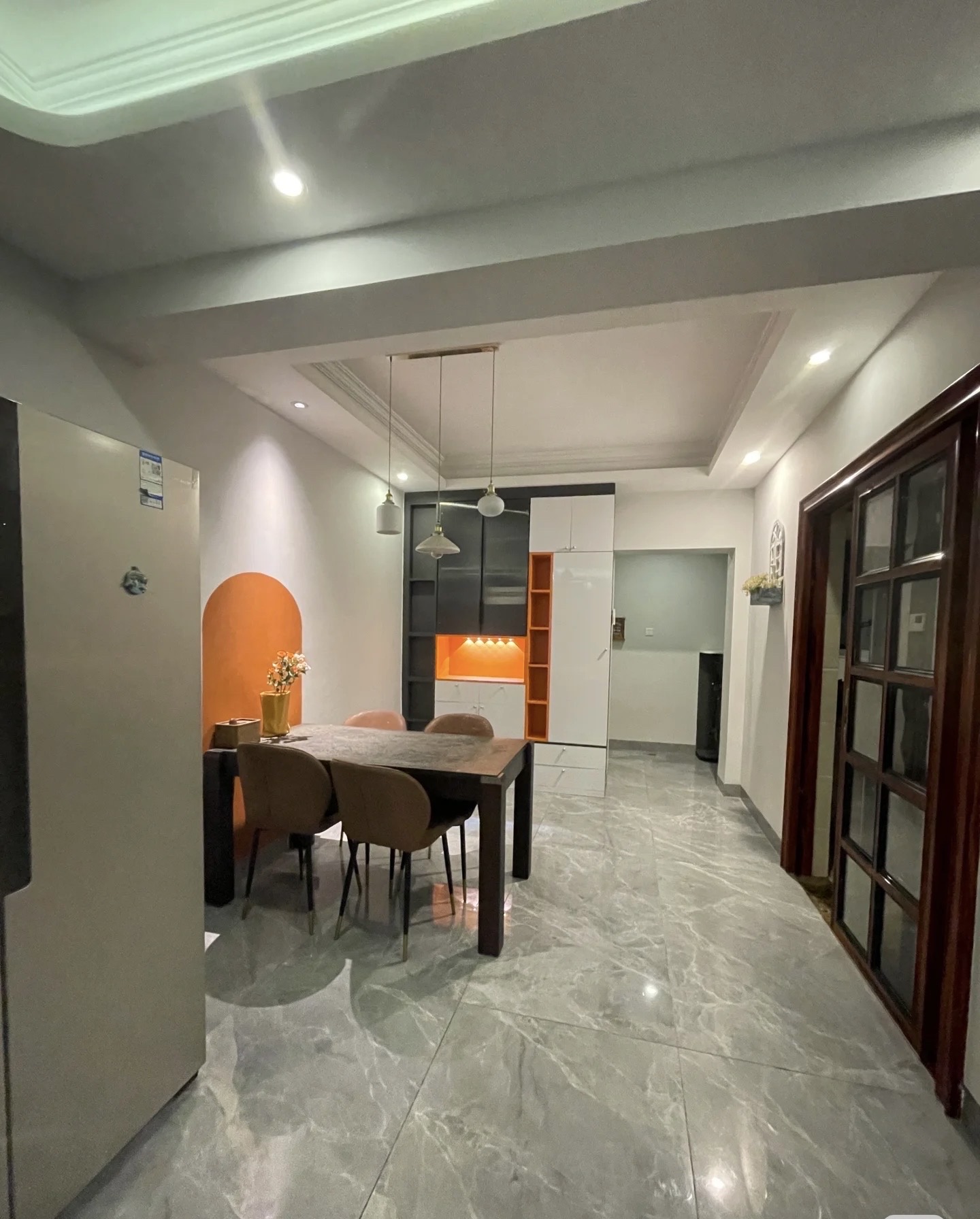 滨江新苑(一期A区)  2室2厅2卫    3000.0元/月 滨江新苑(一期A区)  2室2厅2卫    3000.0元/月室内图