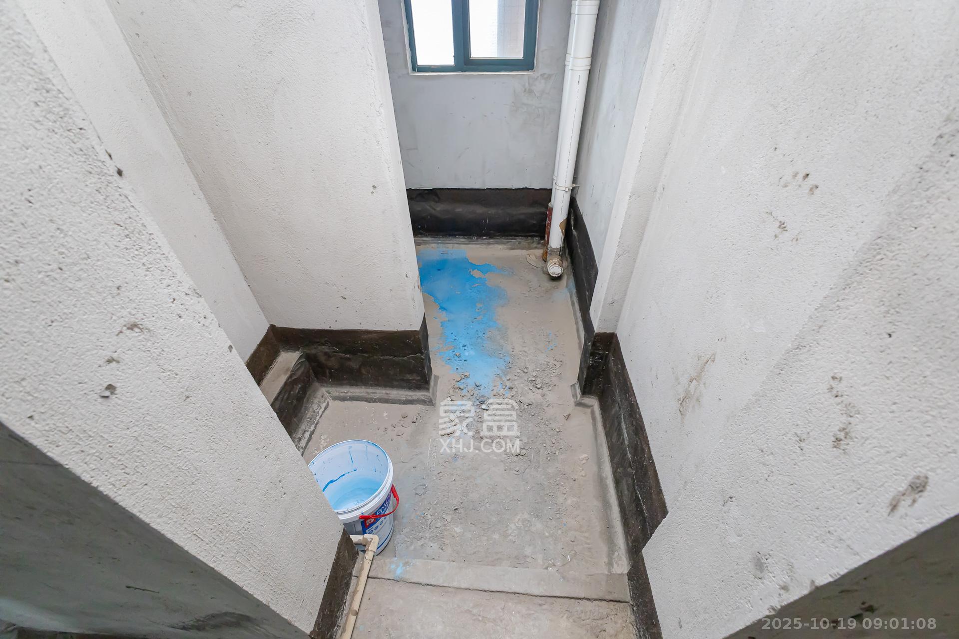 金湘苑(星澜之悦) 4室2厅2卫 82.0万 金湘苑(星澜之悦) 4室2厅2卫 82.0万卫生间