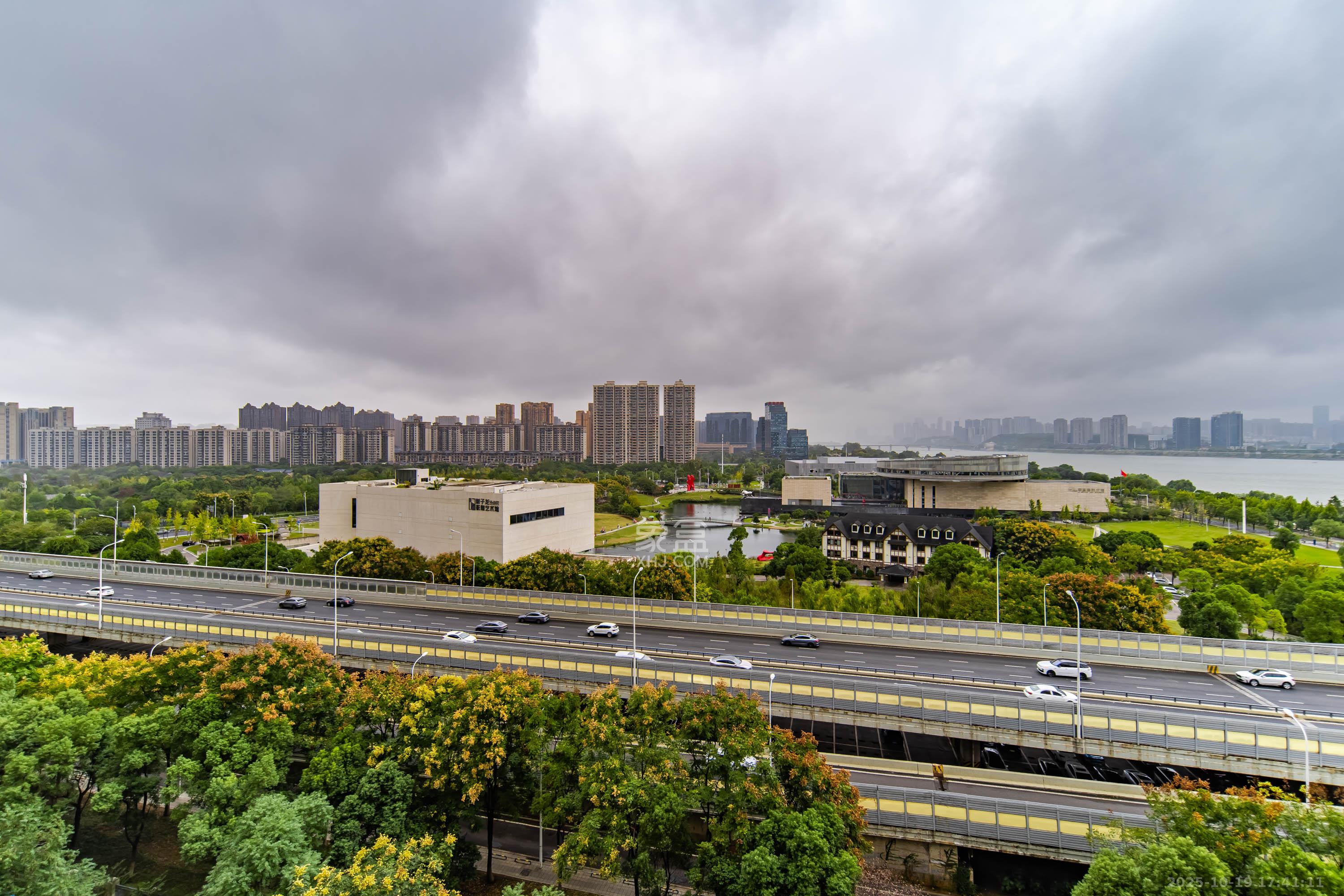 湘熙水郡(观澜海赋家园)  3室2厅2卫    130.0万 湘熙水郡(观澜海赋家园)  3室2厅2卫    130.0万其他