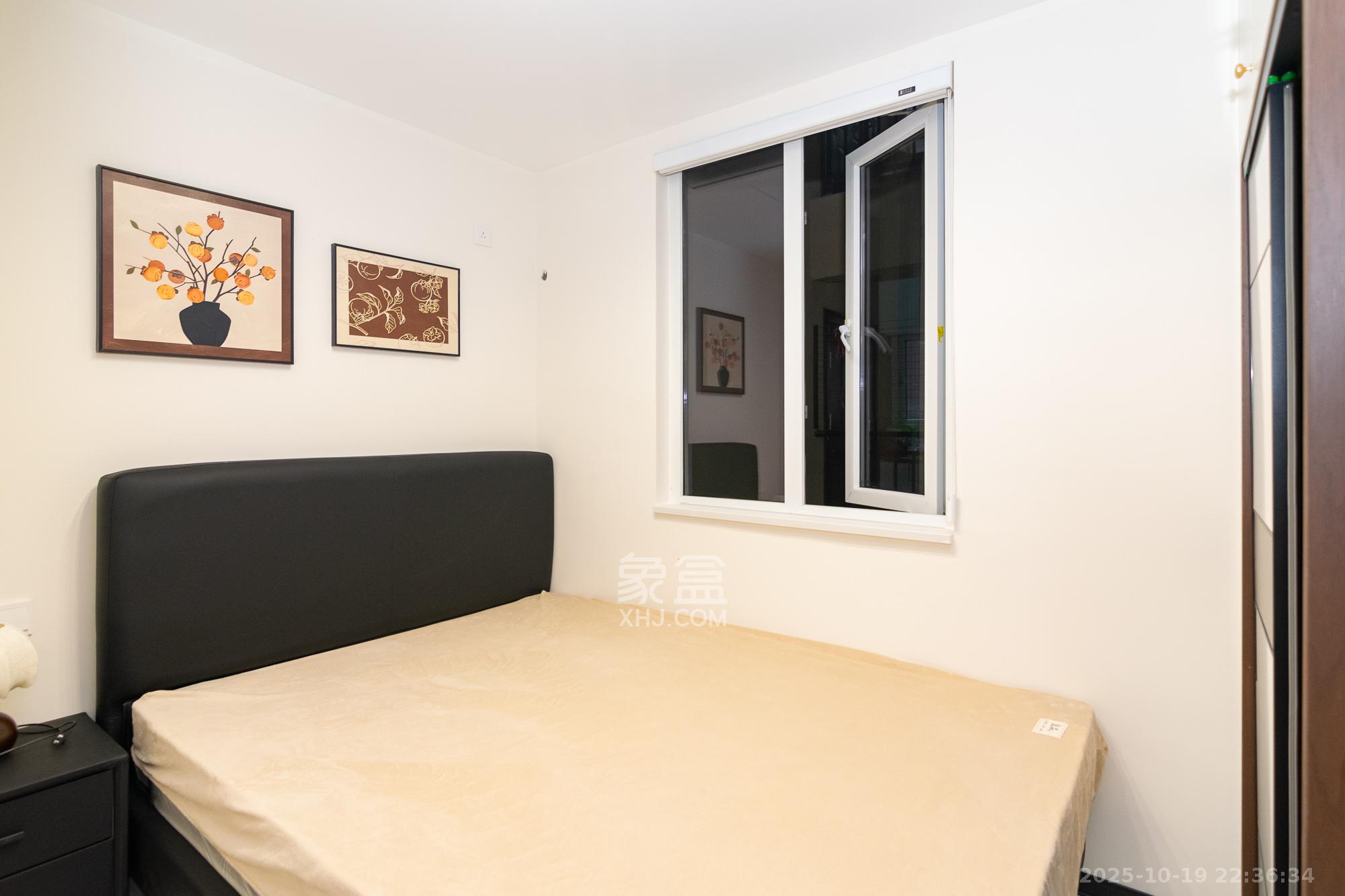 新城国际花都  3室2厅2卫    78.8万卧室