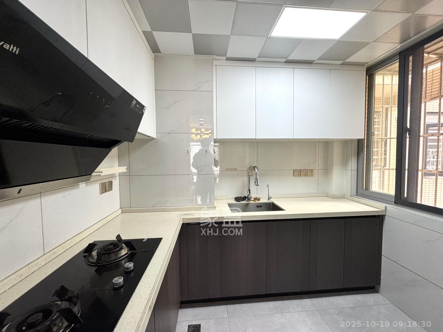 汇景豪庭  2室0厅0卫    3000.0元/月室内图