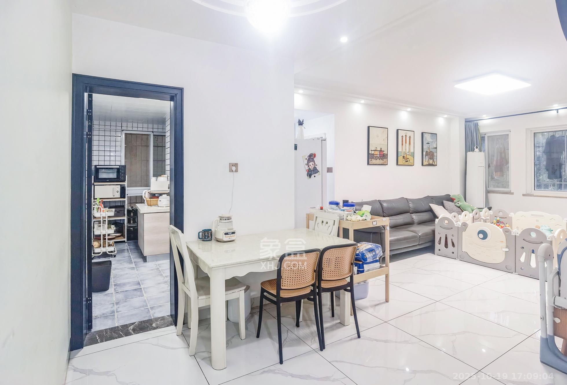 谷山乐园三期  3室2厅1卫    52.0万 谷山乐园三期  3室2厅1卫    52.0万其他