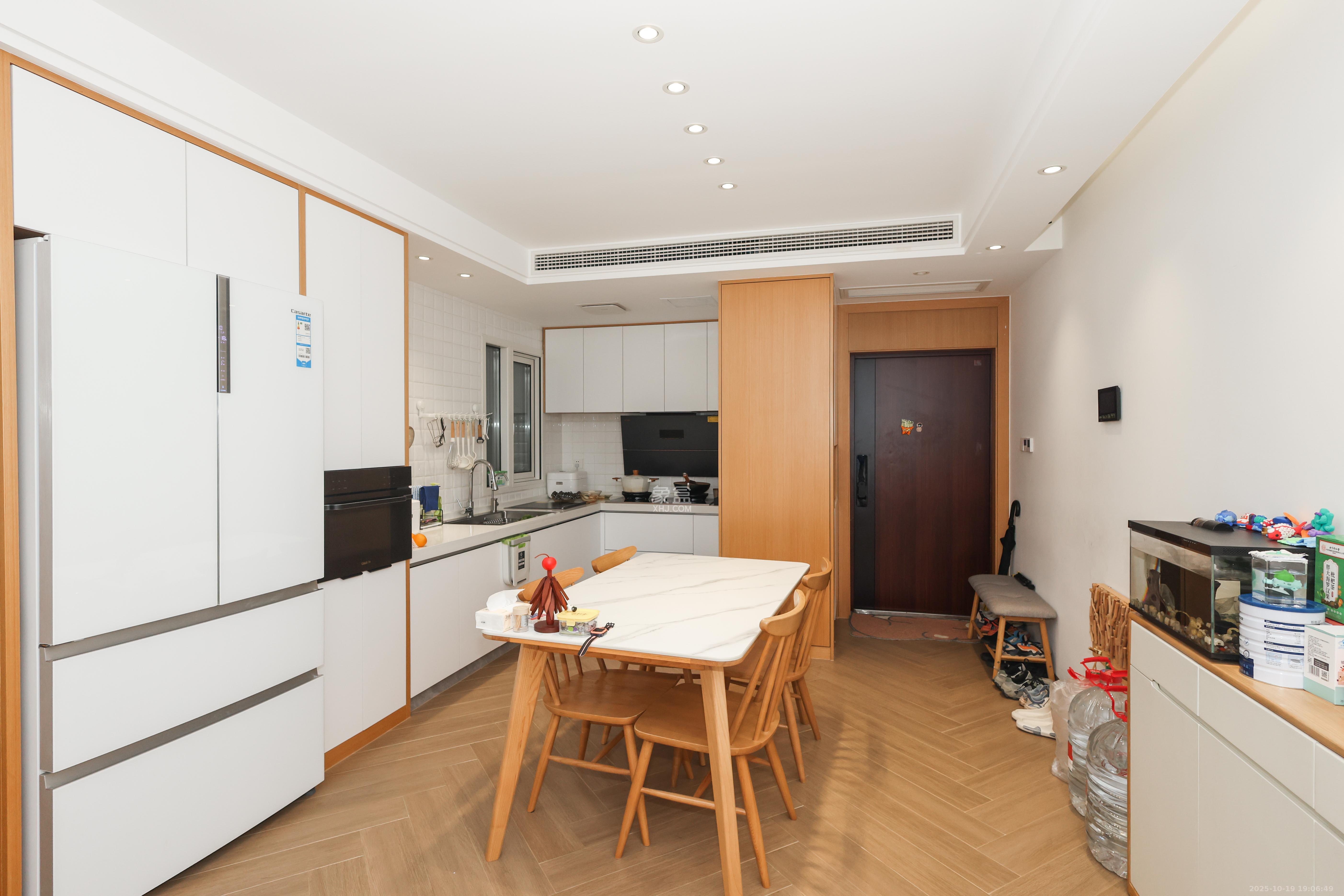 中国铁建梅溪青秀三期  3室2厅2卫    188.0万其他