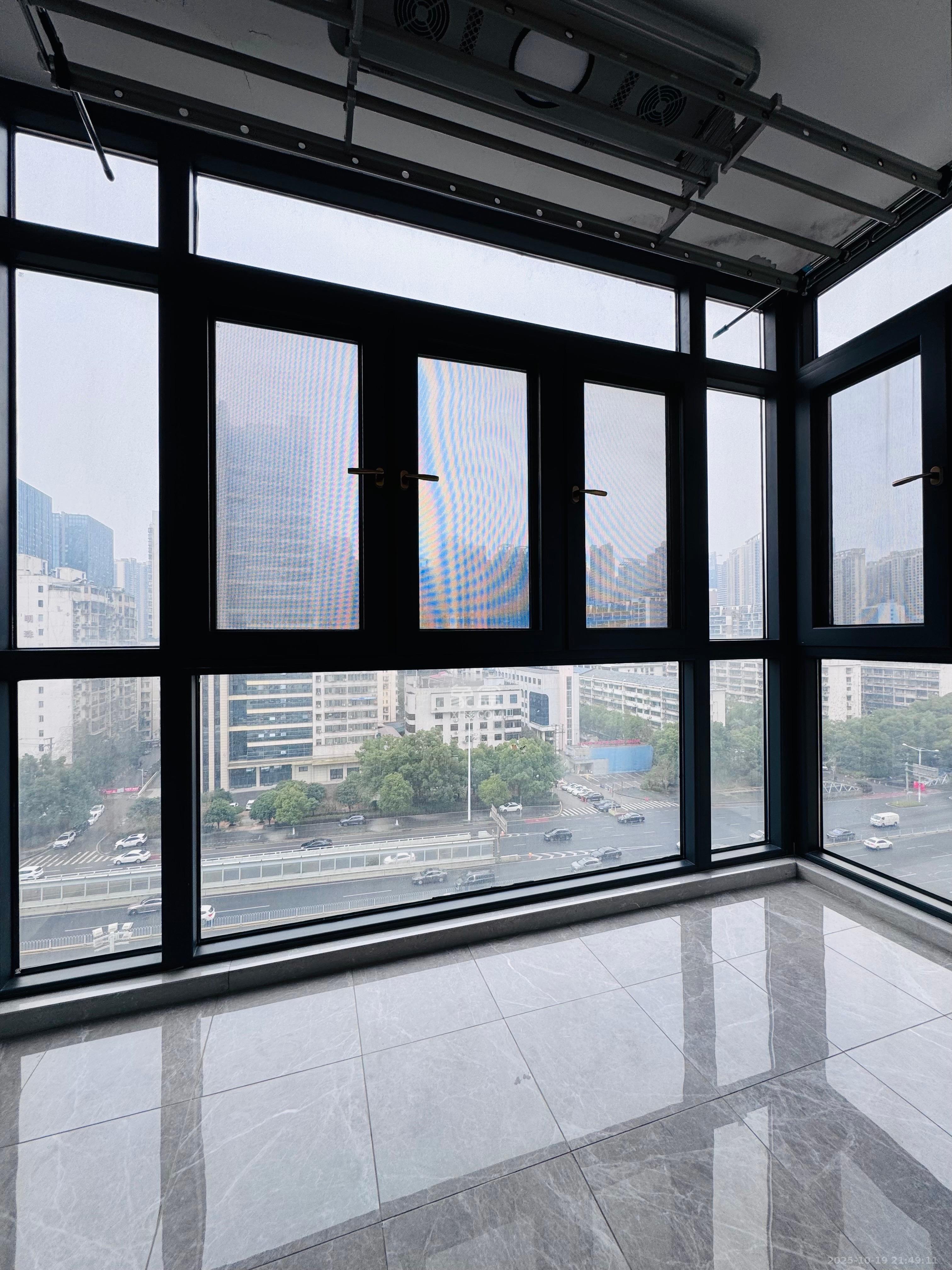 里约荟  3室2厅1卫    3500.0元/月 里约荟  3室2厅1卫    3500.0元/月室内图