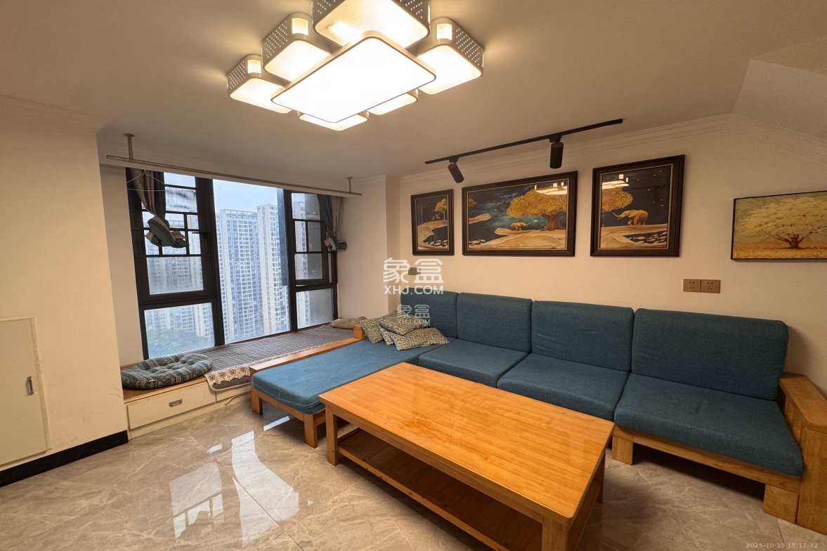 嘉宇银杉(嘉宇西苑) 1室0厅0卫 1600.0元/月 嘉宇银杉(嘉宇西苑) 1室0厅0卫 1600.0元/月室内图