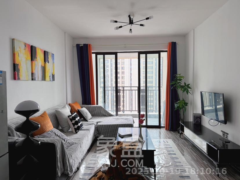 中交中央公园D1区  1室0厅0卫    2600.0元/月 中交中央公园D1区  1室0厅0卫    2600.0元/月室内图1