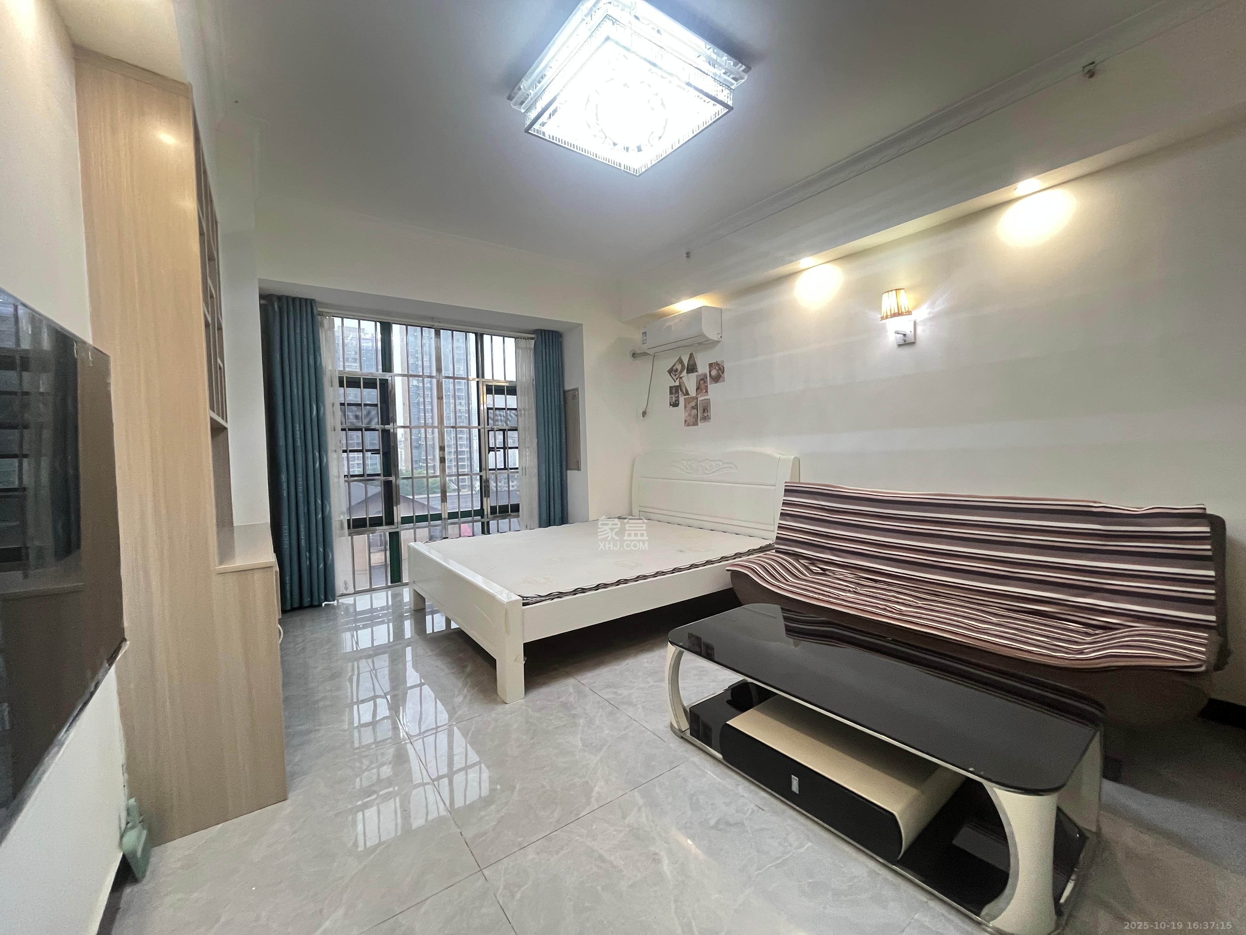 上林紫郡（锦顺和园）  1室1厅1卫    1400.0元/月室内图