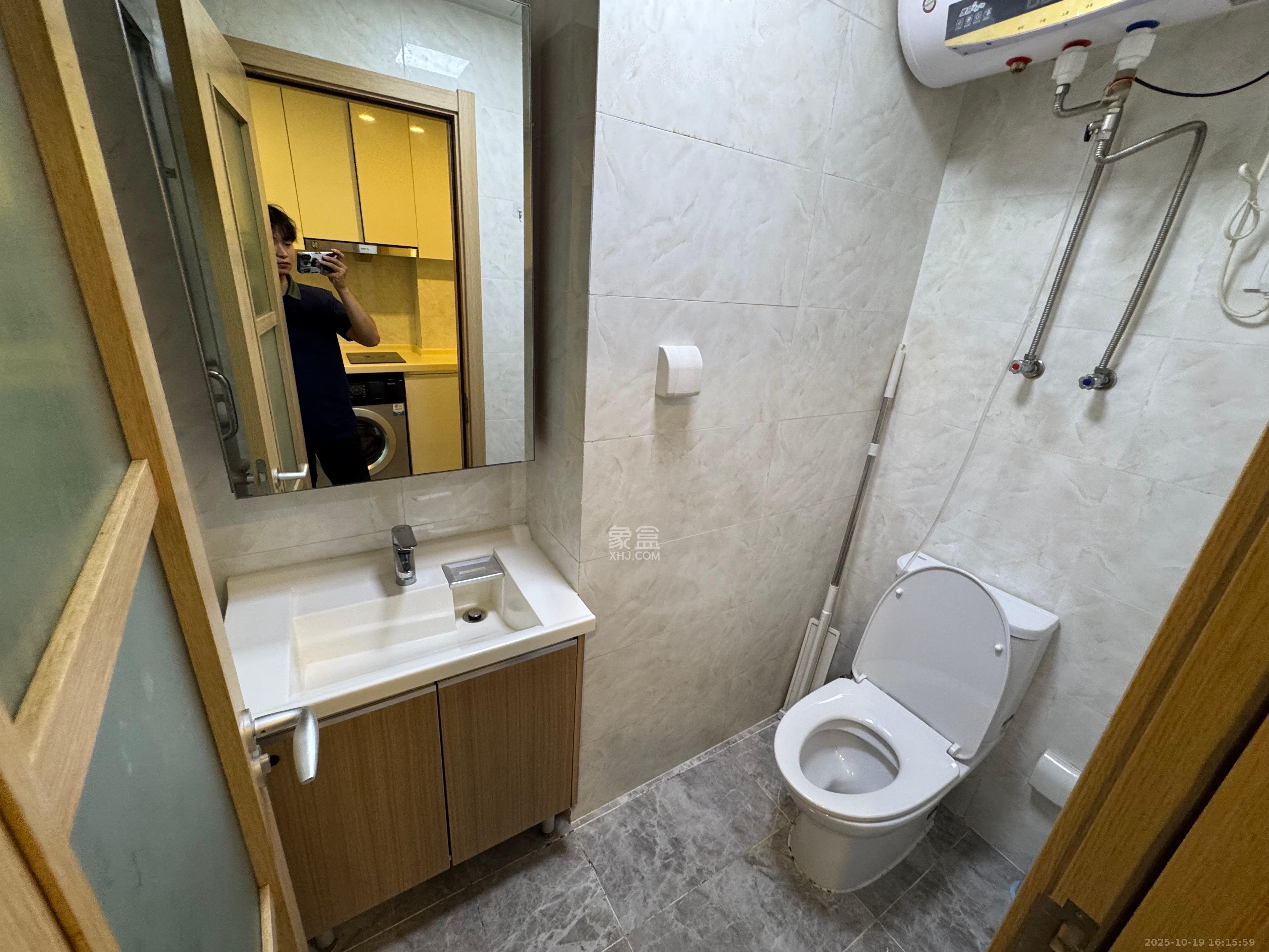 佳兆业云顶梅溪湖(佳兆业梅溪荟)  1室1厅1卫    1600.0元/月 佳兆业云顶梅溪湖(佳兆业梅溪荟)  1室1厅1卫    1600.0元/月室内图