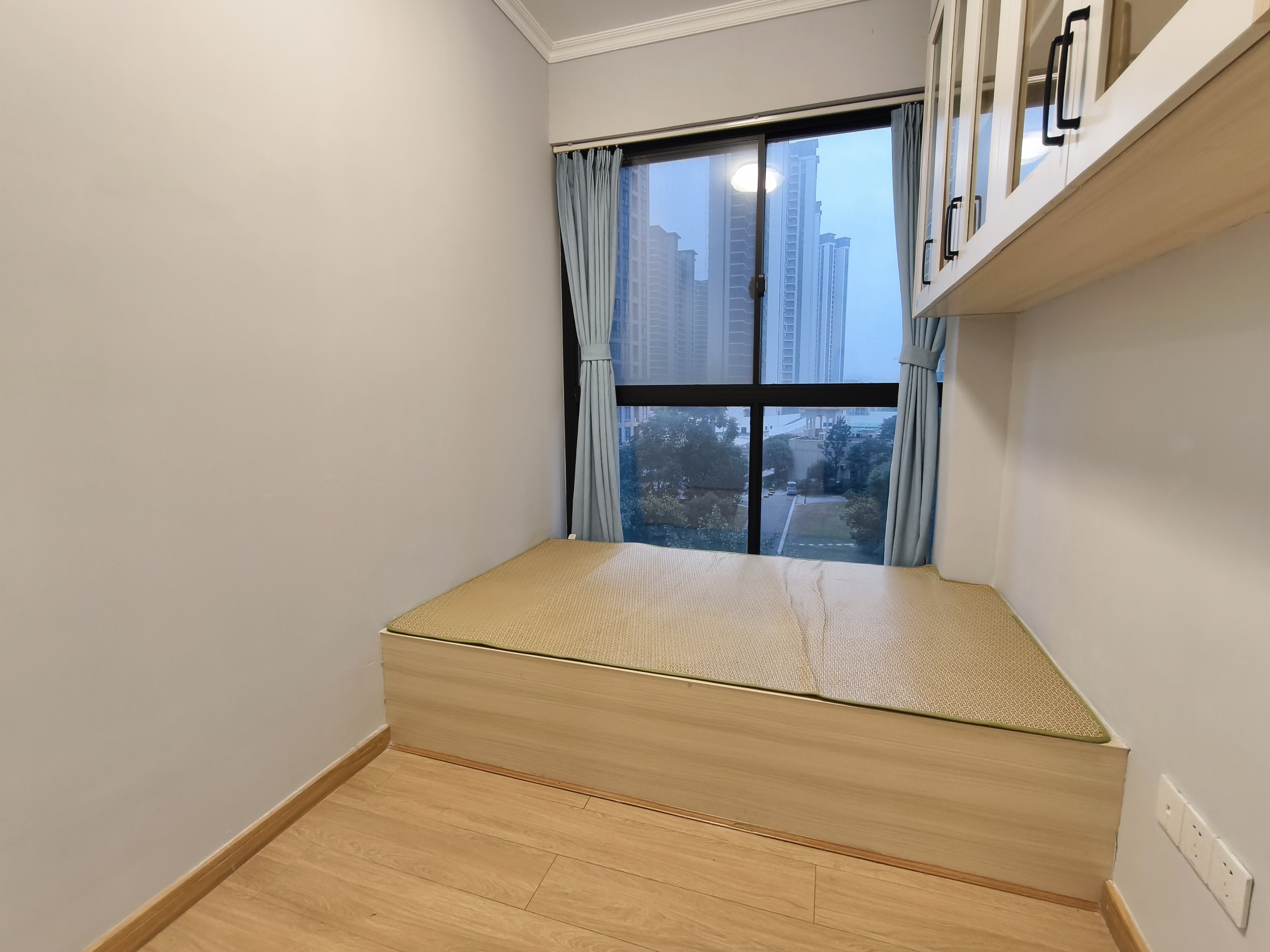 大汉资江城 3室2厅1卫 50.8万 大汉资江城 3室2厅1卫 50.8万客厅