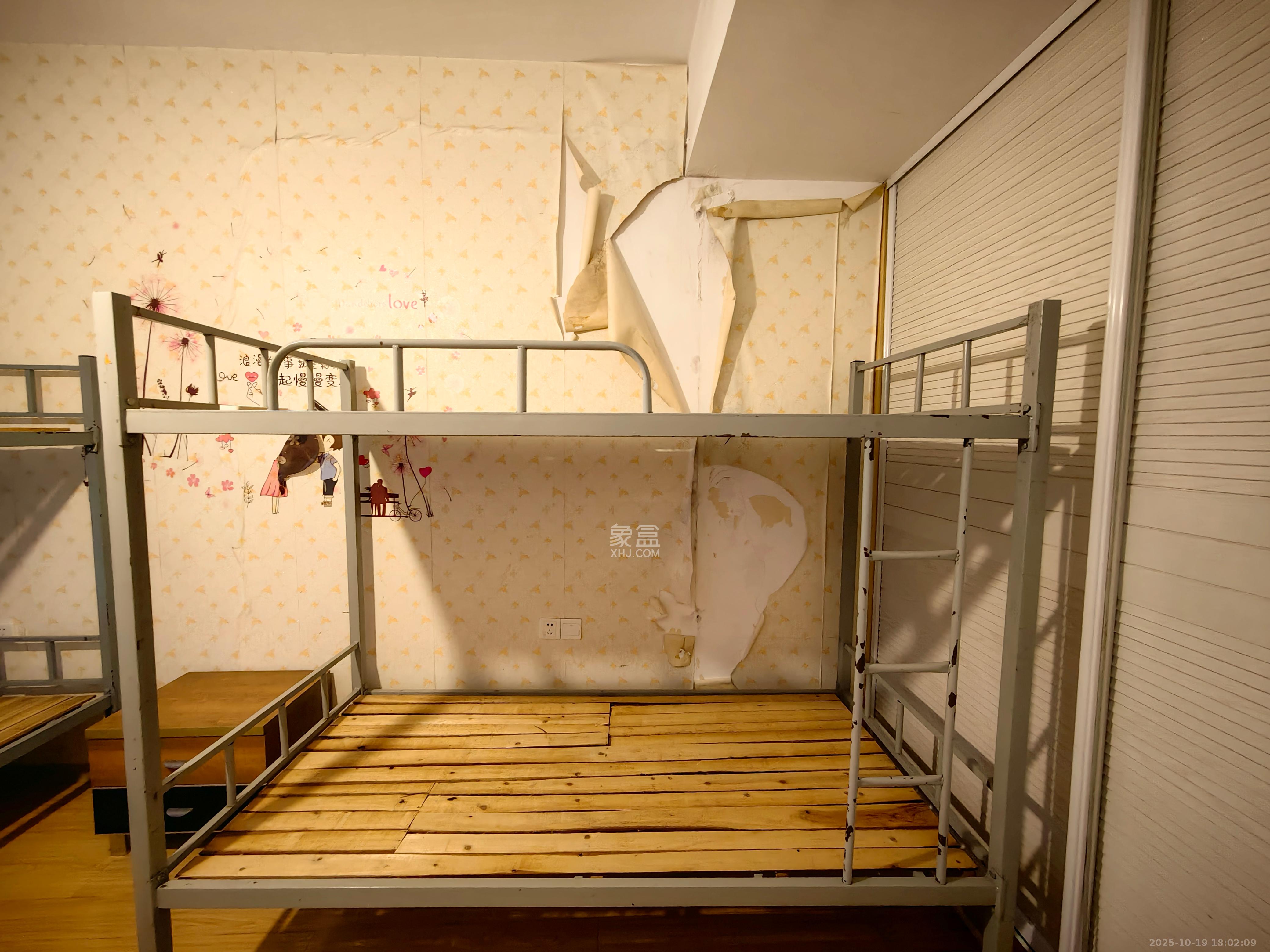 高升金典 3室1厅1卫 2400.0元/月 高升金典 3室1厅1卫 2400.0元/月室内图