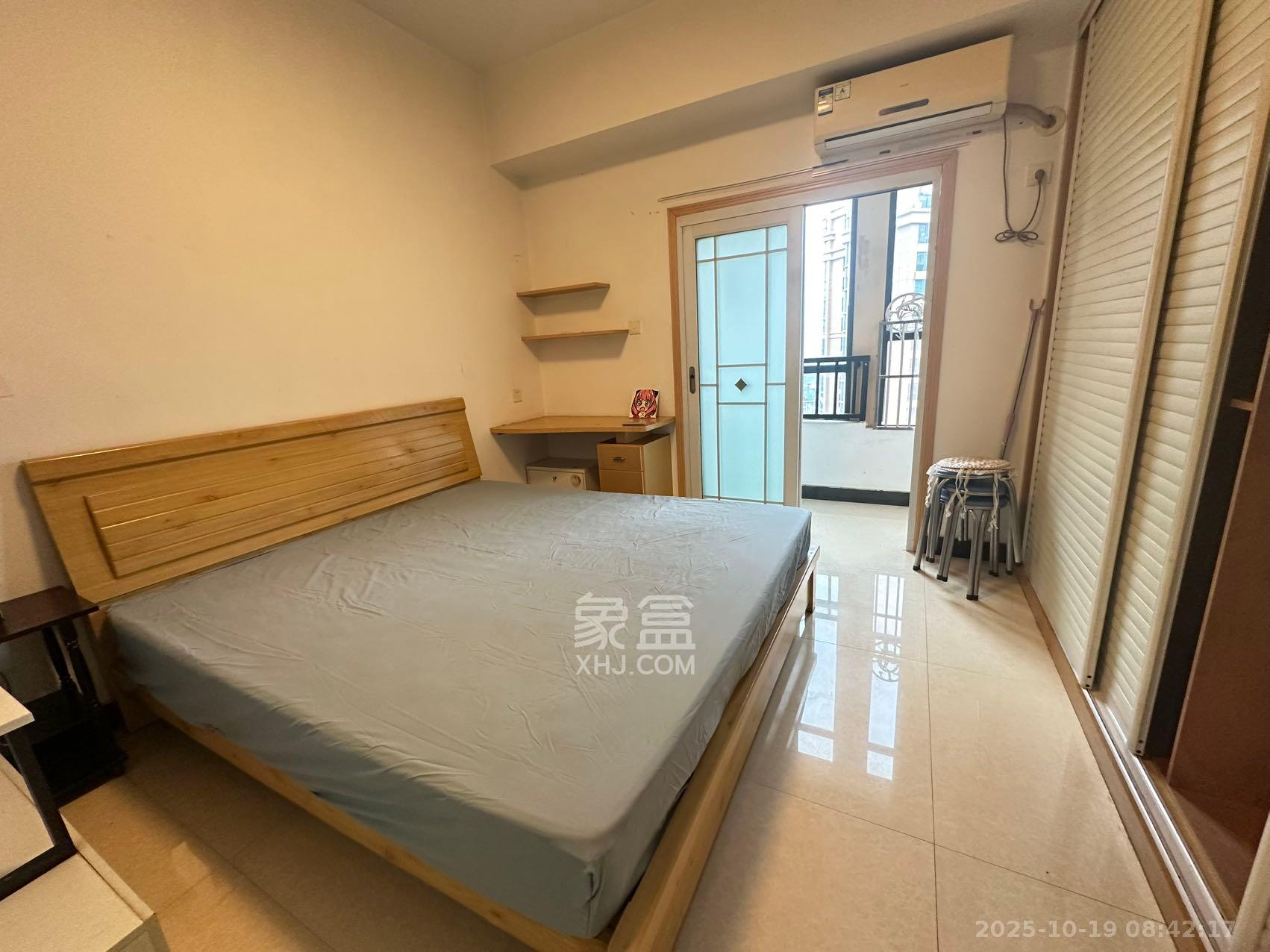 融圣国际  1室1厅1卫    2000.0元/月 融圣国际  1室1厅1卫    2000.0元/月室内图1